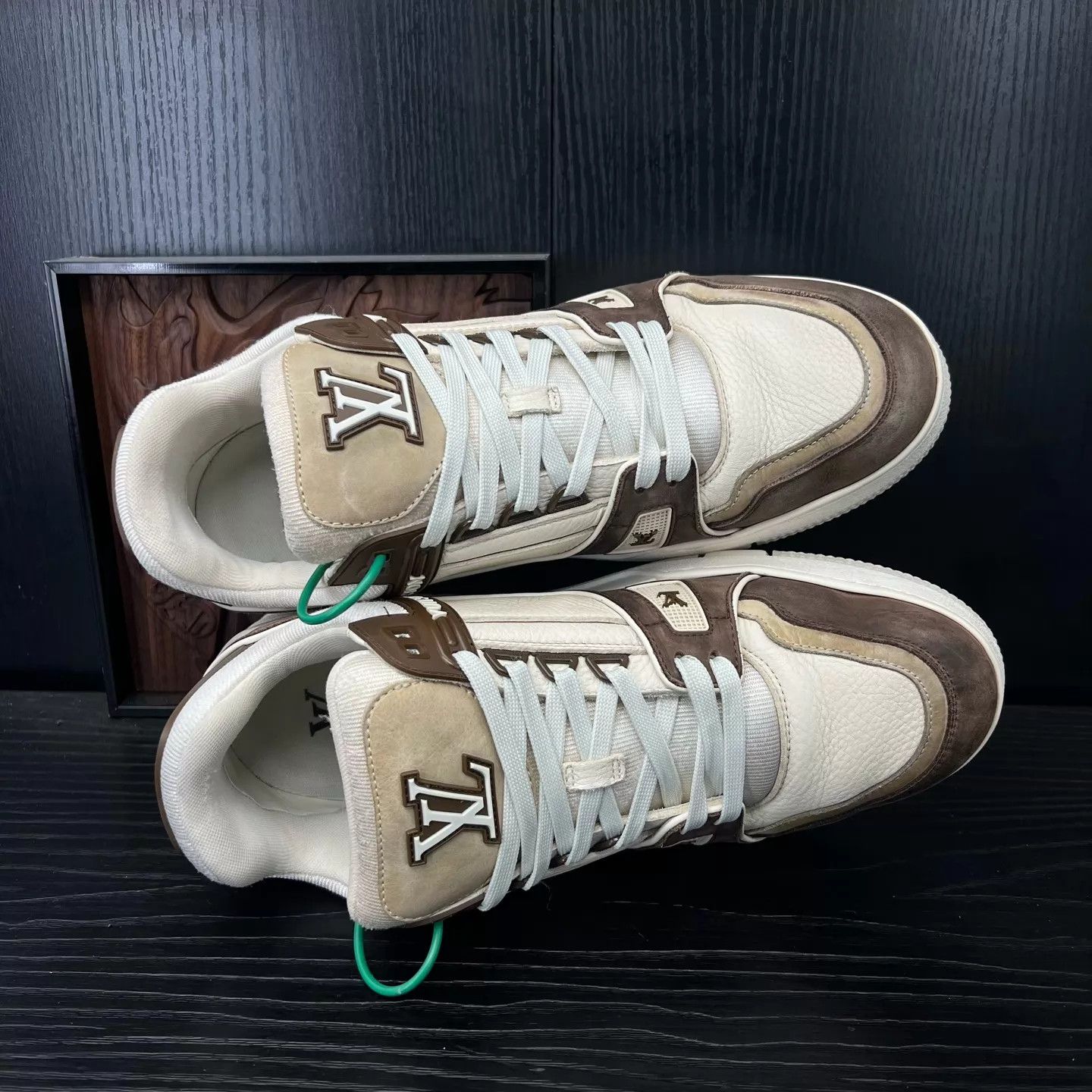 Louis Vuitton LV Trainer Mocha UK9/EU43 Size US 10 / EU 43 - 6 Thumbnail