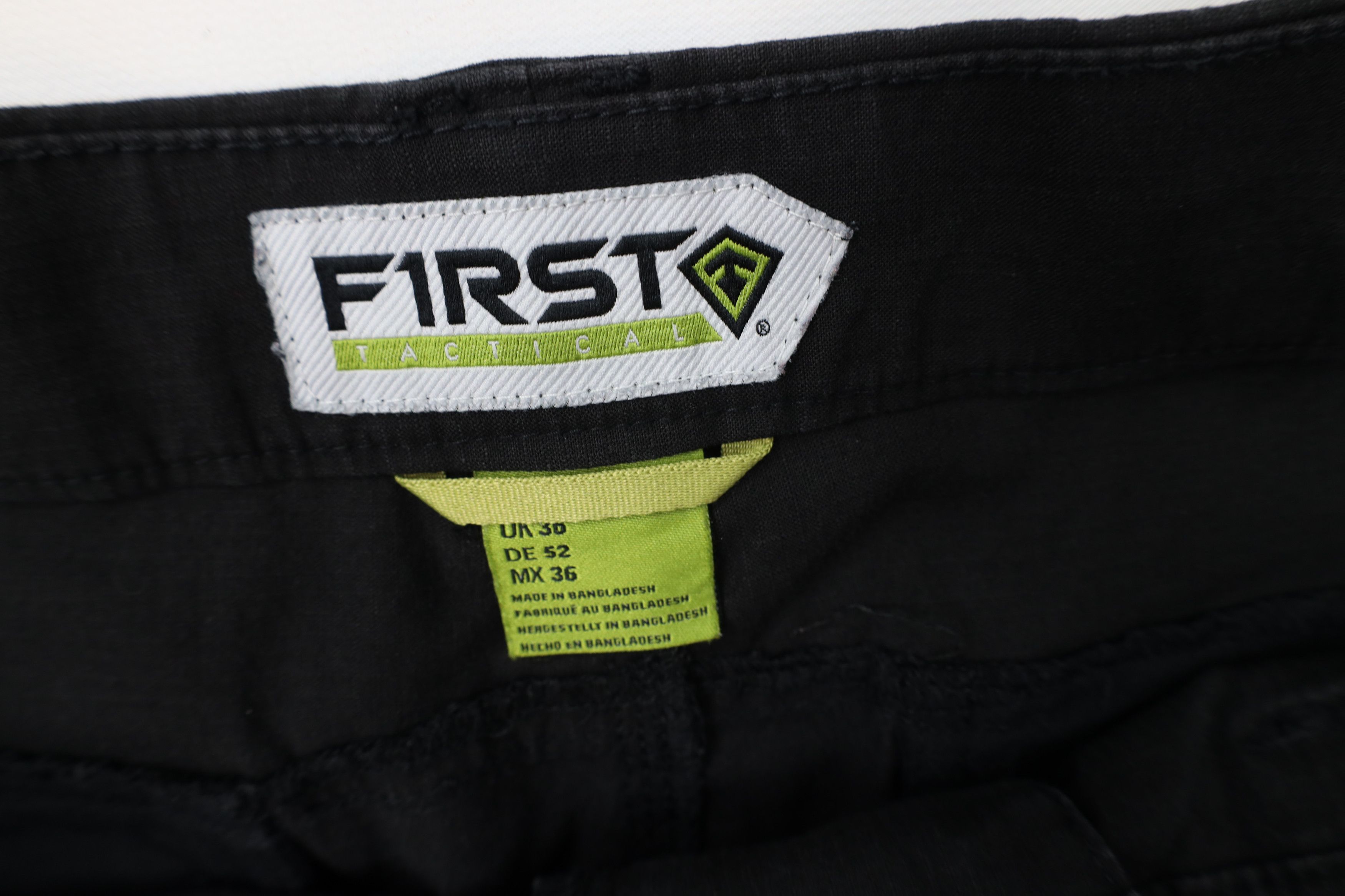 Vintage Vintage Y2K Streetwear Tactical Wide Leg Cargo Pants Black Size US 36 / EU 52 - 6 Thumbnail