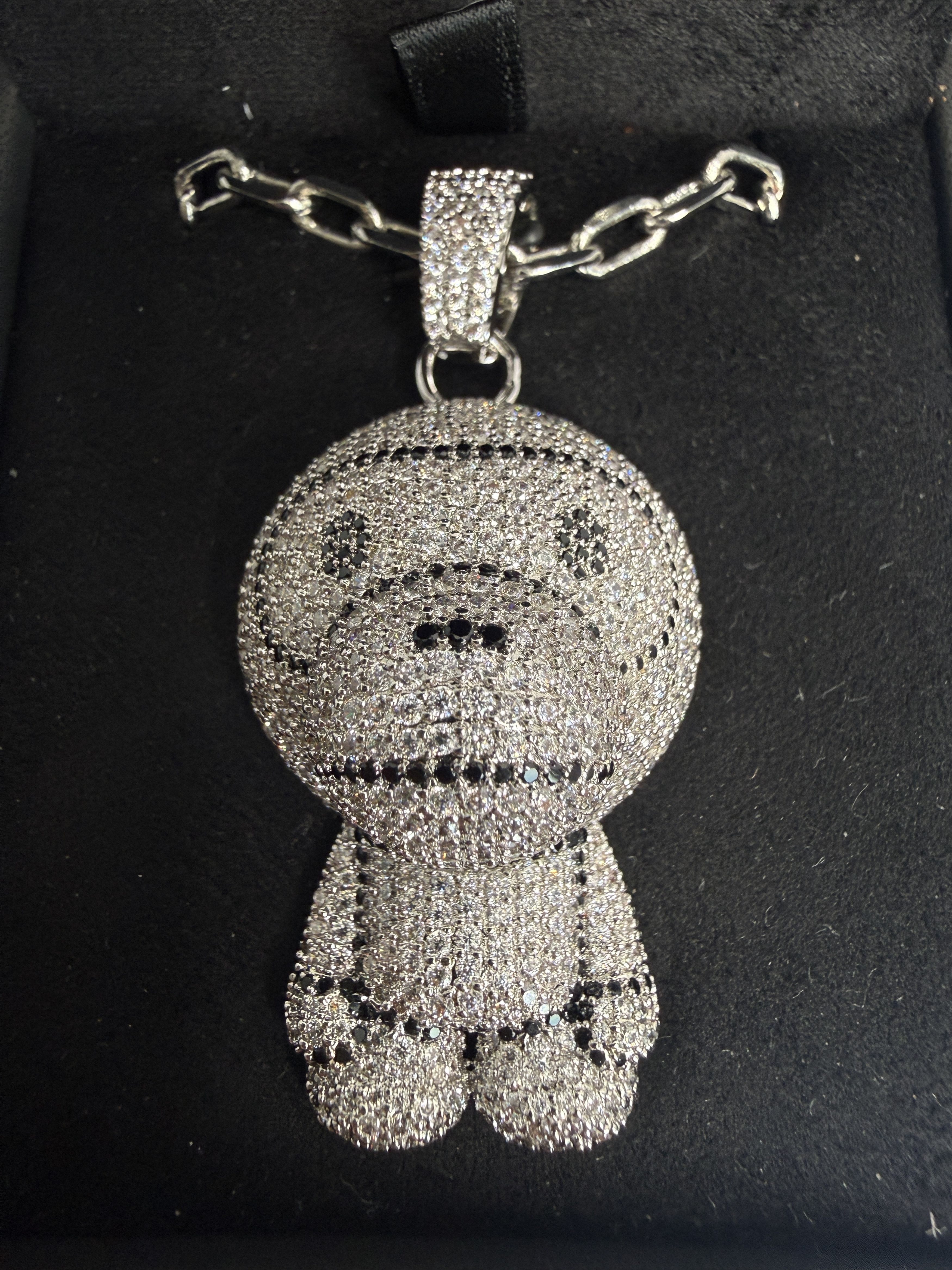 BAPE MILO CRYSTAL STONE NECKLACE
