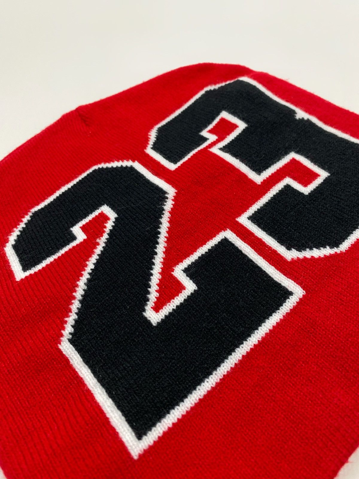 Other 23 Chicago Bulls Colorway Skull Beanie Hat Size ONE SIZE - 7 Thumbnail