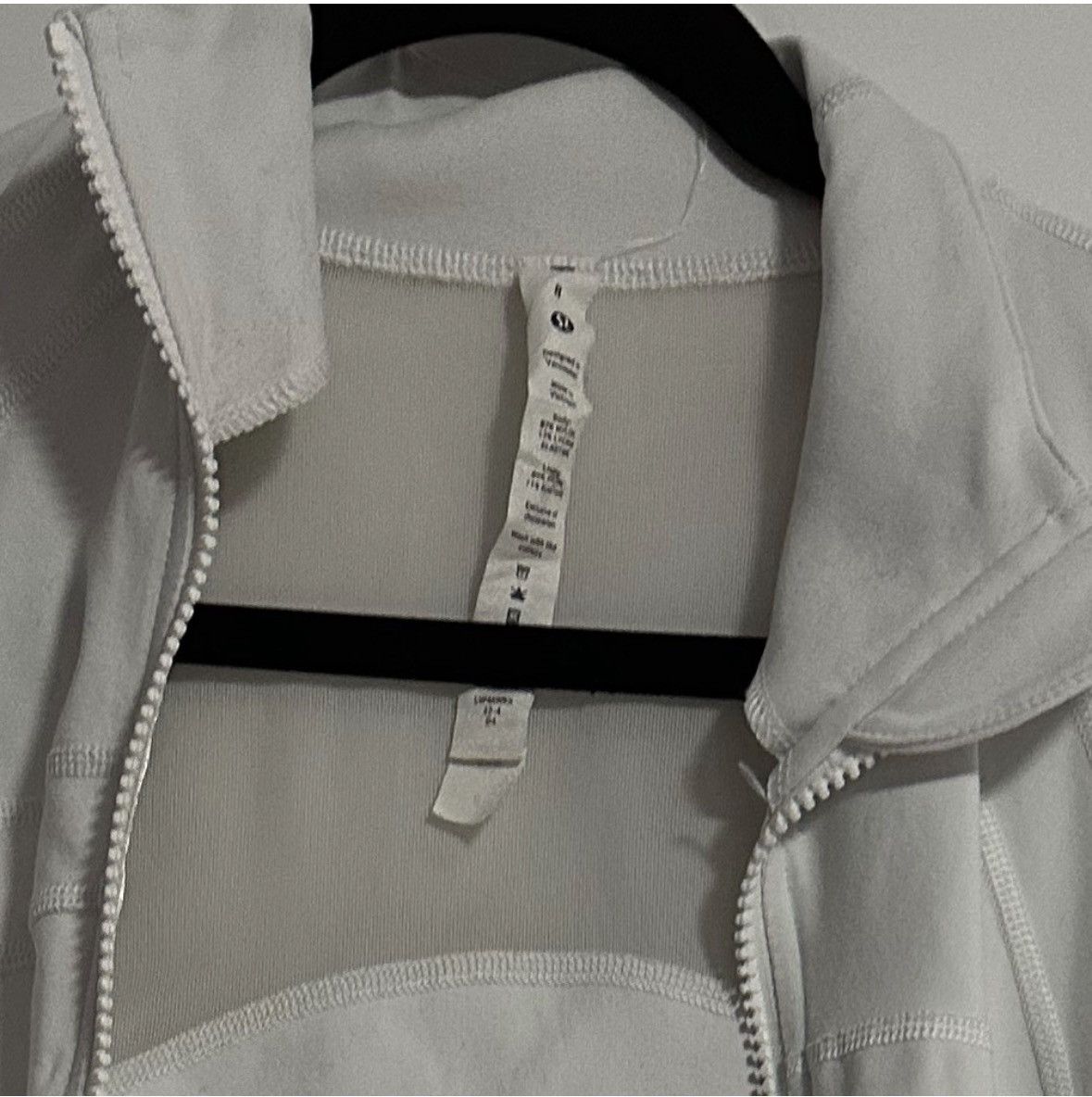 Lululemon Lululemon Define Jacket Luon Size M / US 6-8 / IT 42-44 - 4 Thumbnail
