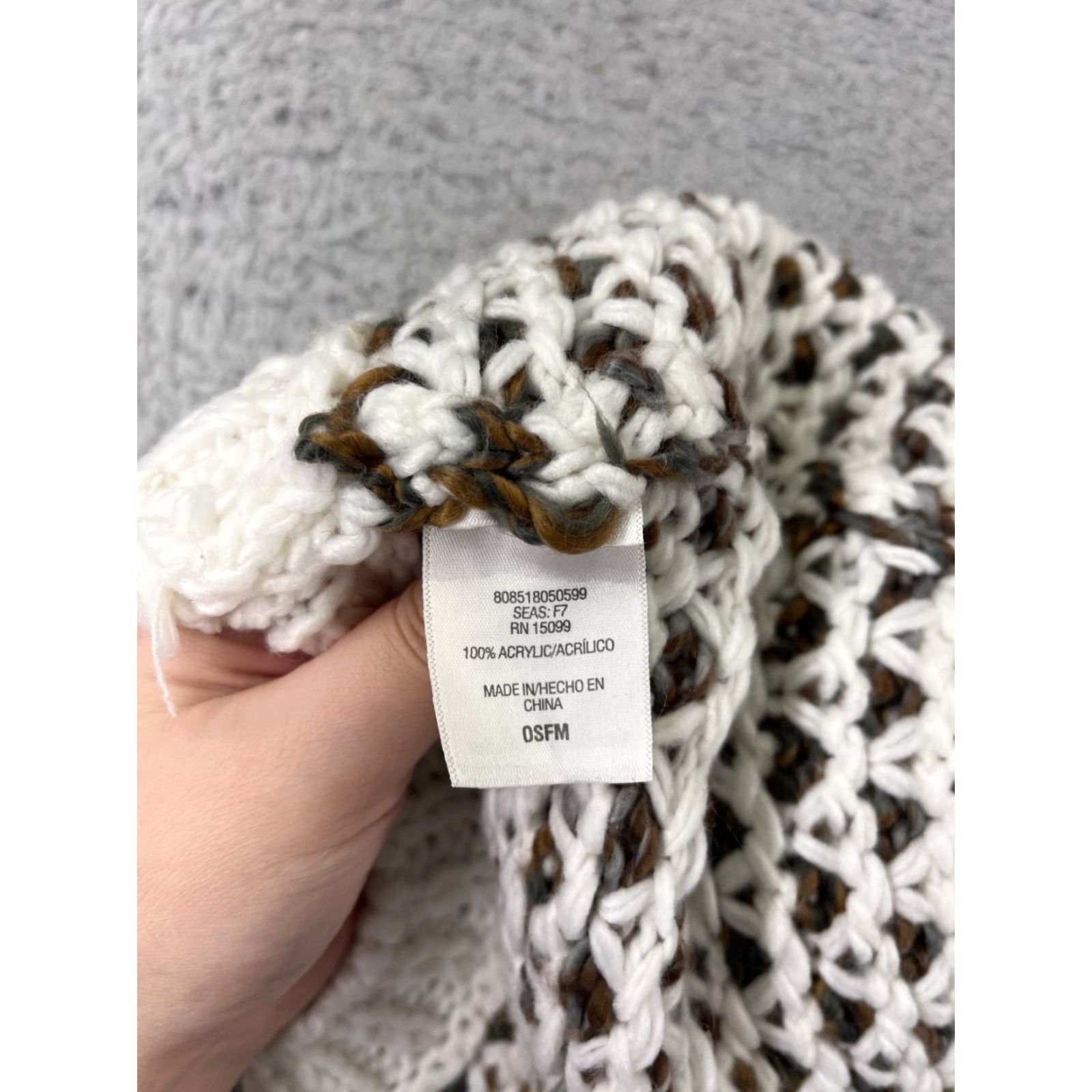Vintage VINTAGE Transformco Beanie Toque Womens One Size White Brown Knit Check 100% Acrylic Pom Size ONE SIZE - 7 Thumbnail