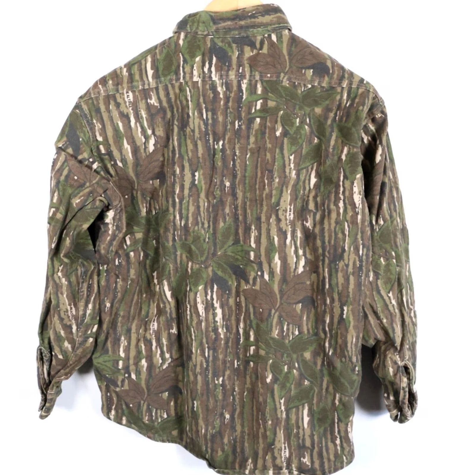 Realtree VINTAGE Melton Shirt Co. Deerskin Camouflage Flannel Shirt Mens Large Green RealTree Camouflage 80s Chamois Cotton Button-Up Size US L / EU 52-54 / 3 - 2 Thumbnail