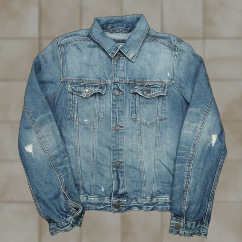 Abercrombie & Fitch Denim Jacket Women XL Blue Distressed Trucker
