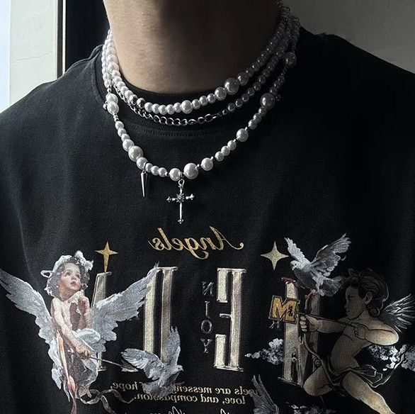 Japanese Brand × Jewelry Fashion crystal cross layered 3 way tie pearl long necklace Size ONE SIZE - 2 Thumbnail