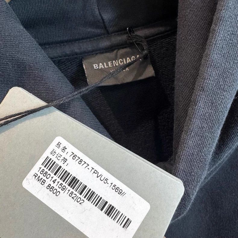 Balenciaga Balenciaga Letter Printed Casual Hooded Long Sleeve Sweats Size US M / EU 48-50 / 2 - 5 Thumbnail