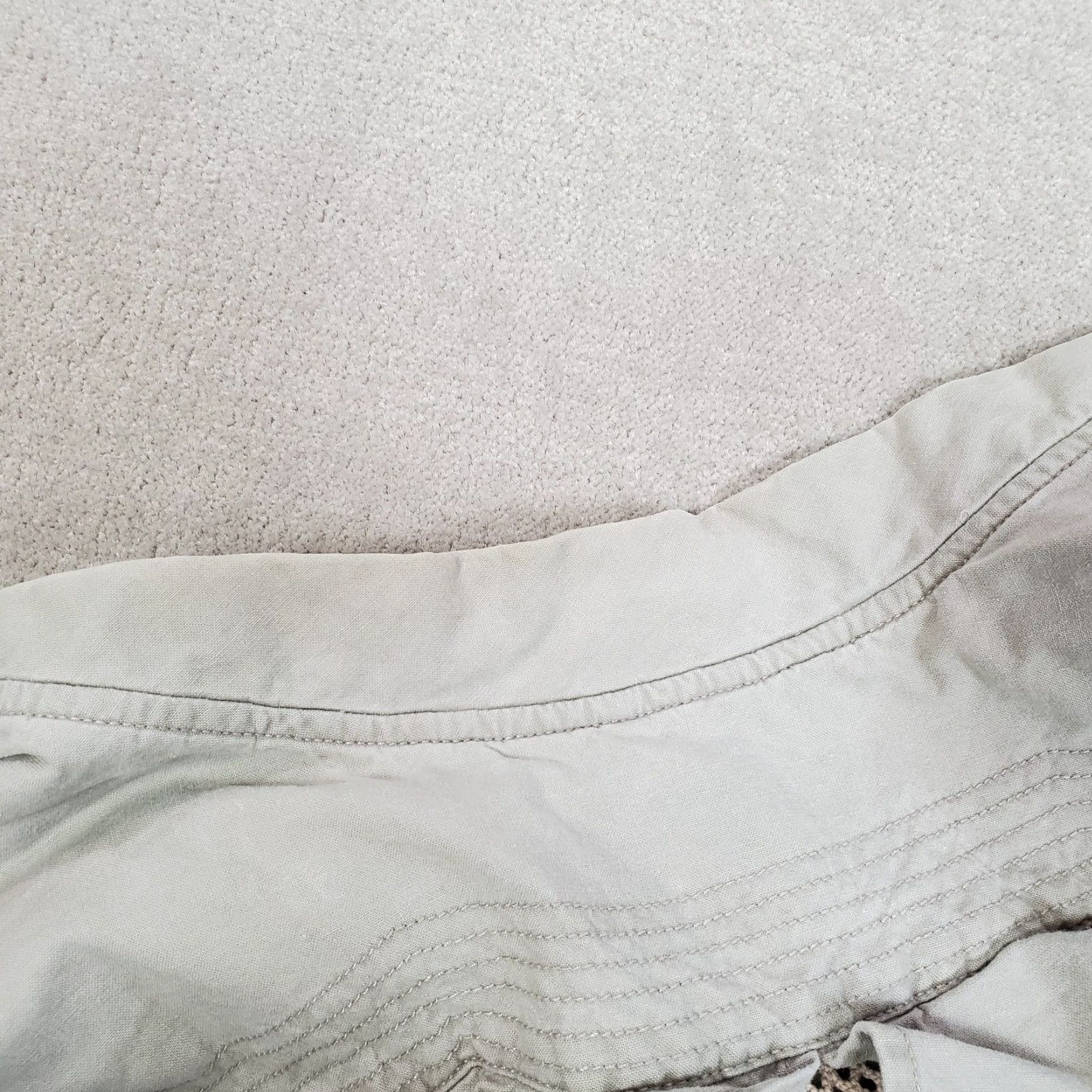 Eddie Bauer VINTAGE Eddie Bauer Vest Mens M Beige Canvas Pocket Windbreaker Outdoor Casual Pockets Size US M / EU 48-50 / 2 - 7 Thumbnail