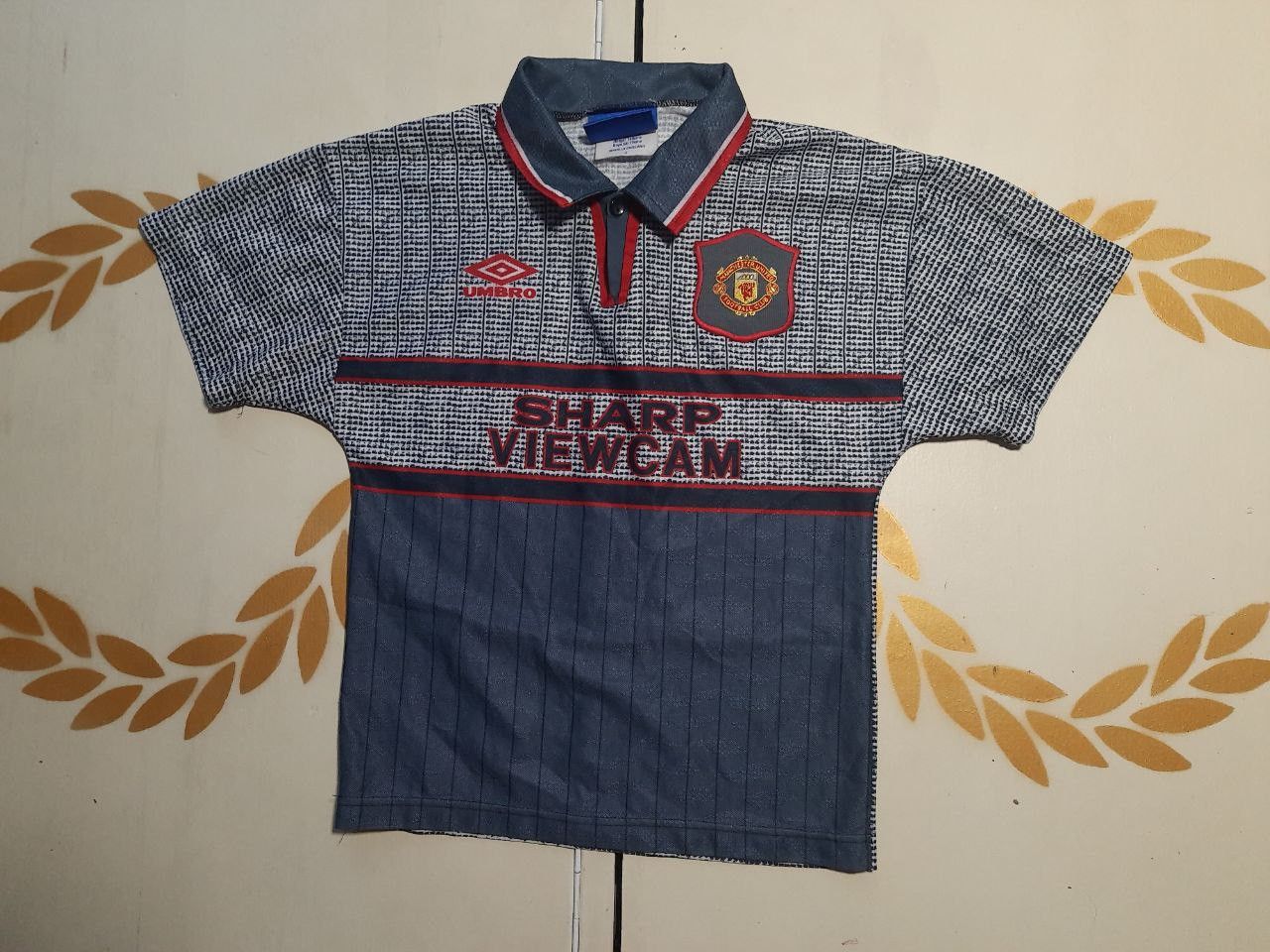 Umbro Umbro Manchester United Jersey 1995-1996 Size US XXS / EU 40 - 1 Thumbnail