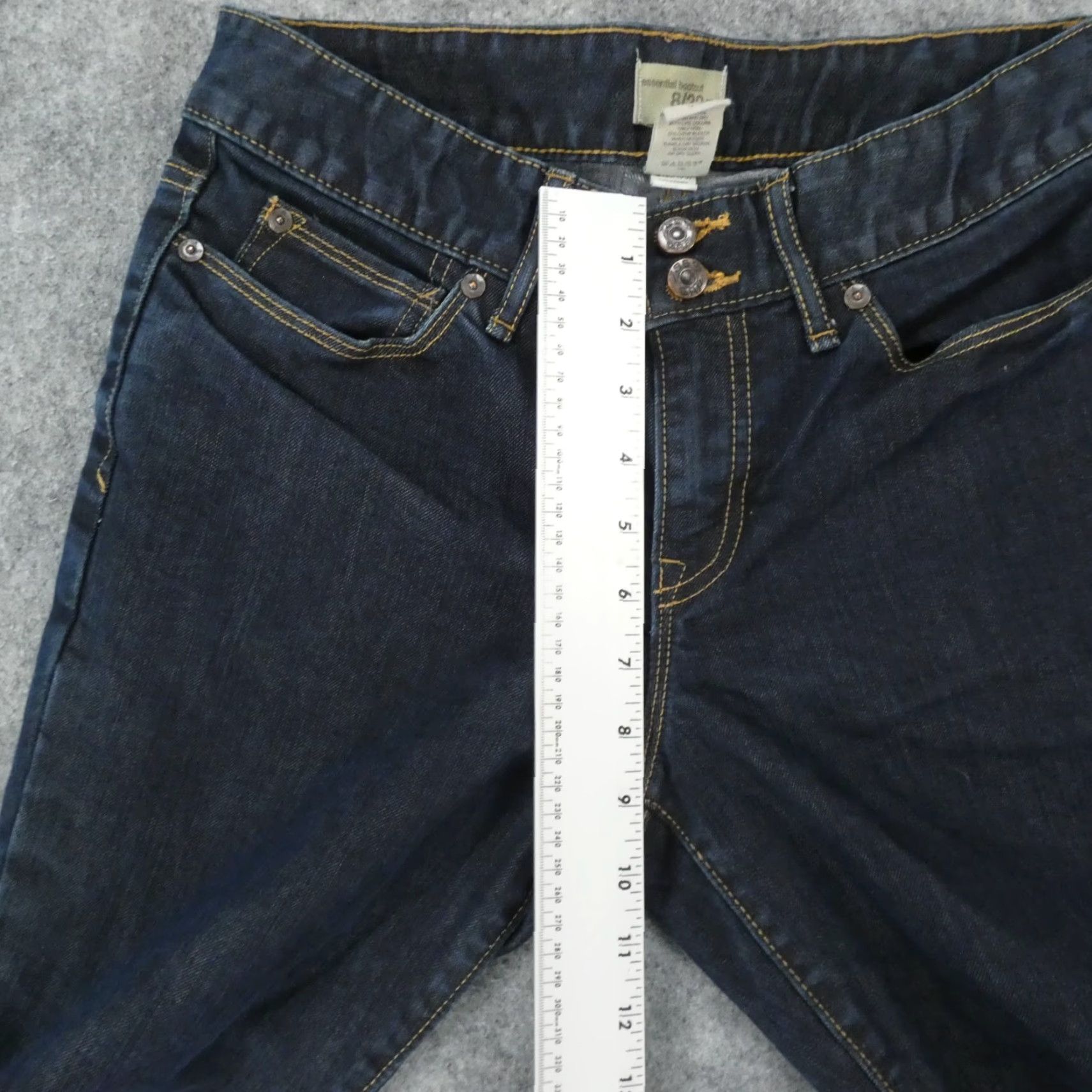 Gap Gap Jeans Womens 8 Essential Bootcut Mid Rise Dark Wash Ladies Size 30" / US 8 / IT 44 - 7 Thumbnail