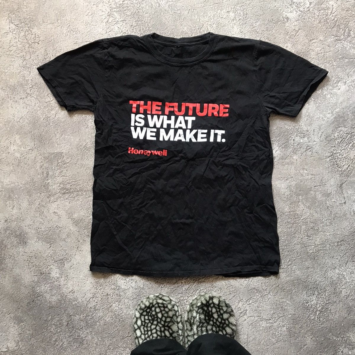Vintage VINTAGE ADULT THE FUTURE IS WHAT WE MAKE IT SLOGAN FUNNY TEE Size US M / EU 48-50 / 2 - 1 Thumbnail