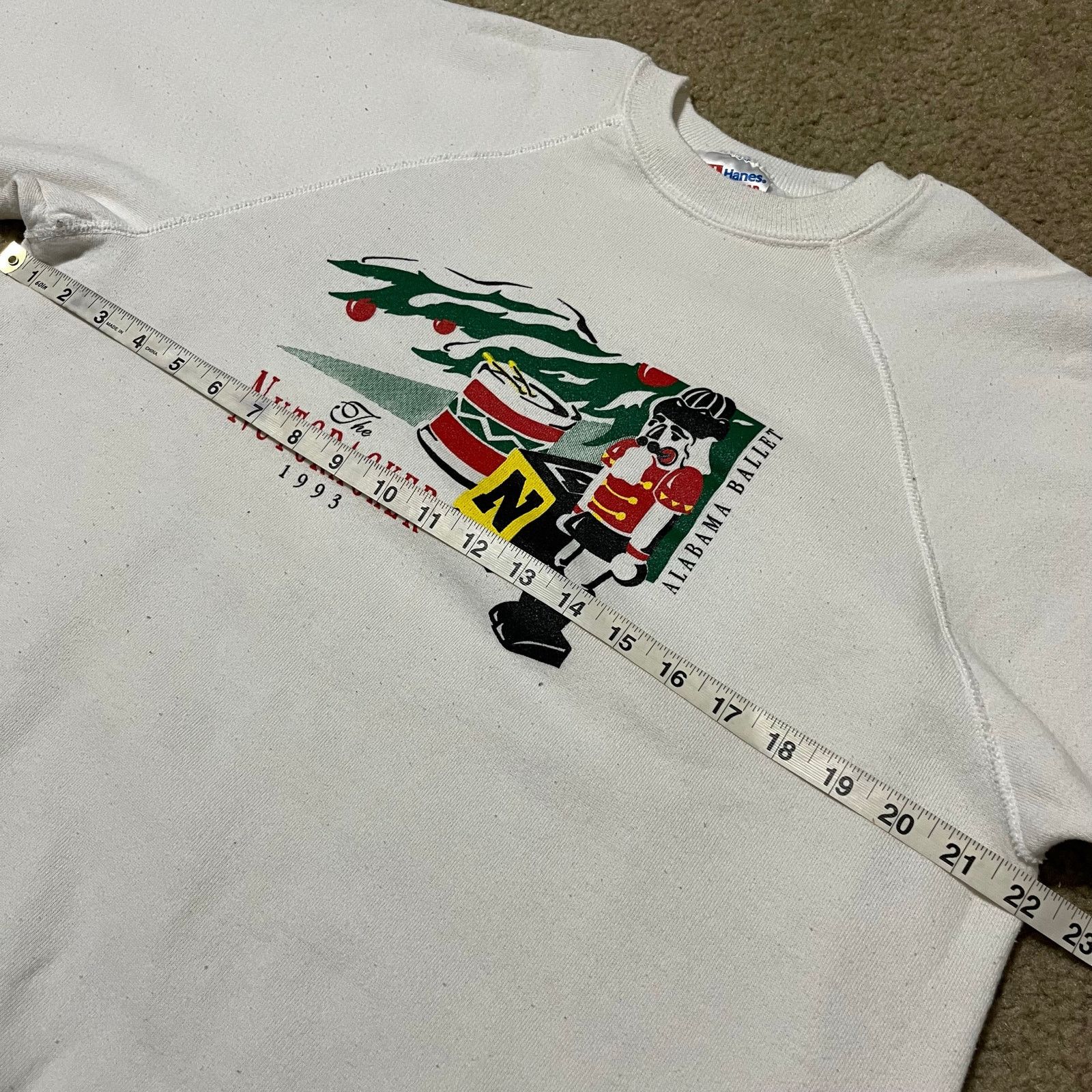 Hanes Vintage 1993 The Nutcracker Graphic White Crewneck XL Size US XL / EU 56 / 4 - 6 Thumbnail