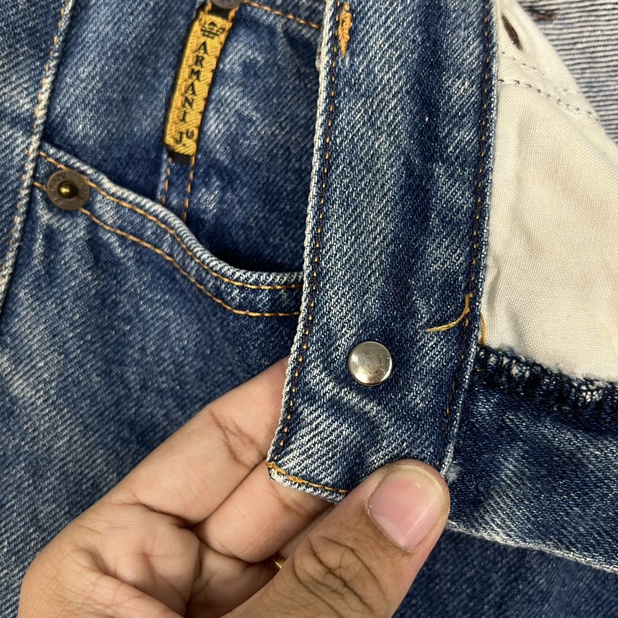Giorgio Armani Vintage Giorgio Armani Jeans Utility Denim Size US 29 - 19 Thumbnail