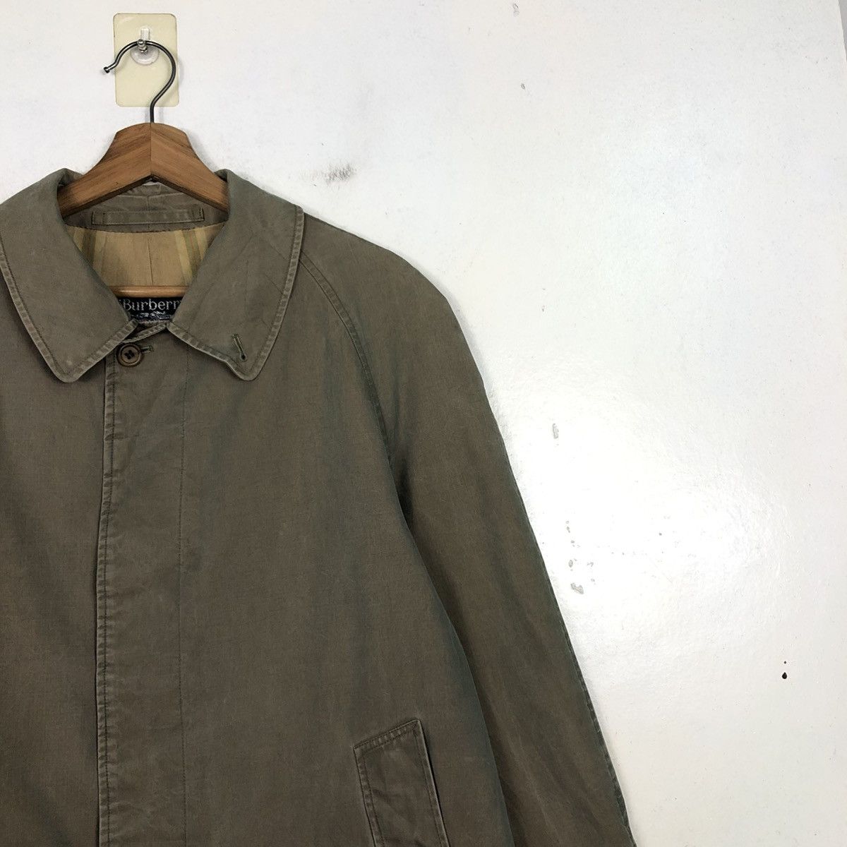 Burberry 💥VINTAGE TRENCH COAT LONG JACKET BURBERRYS MADE IN ENGLAND Size US M / EU 48-50 / 2 - 9 Thumbnail