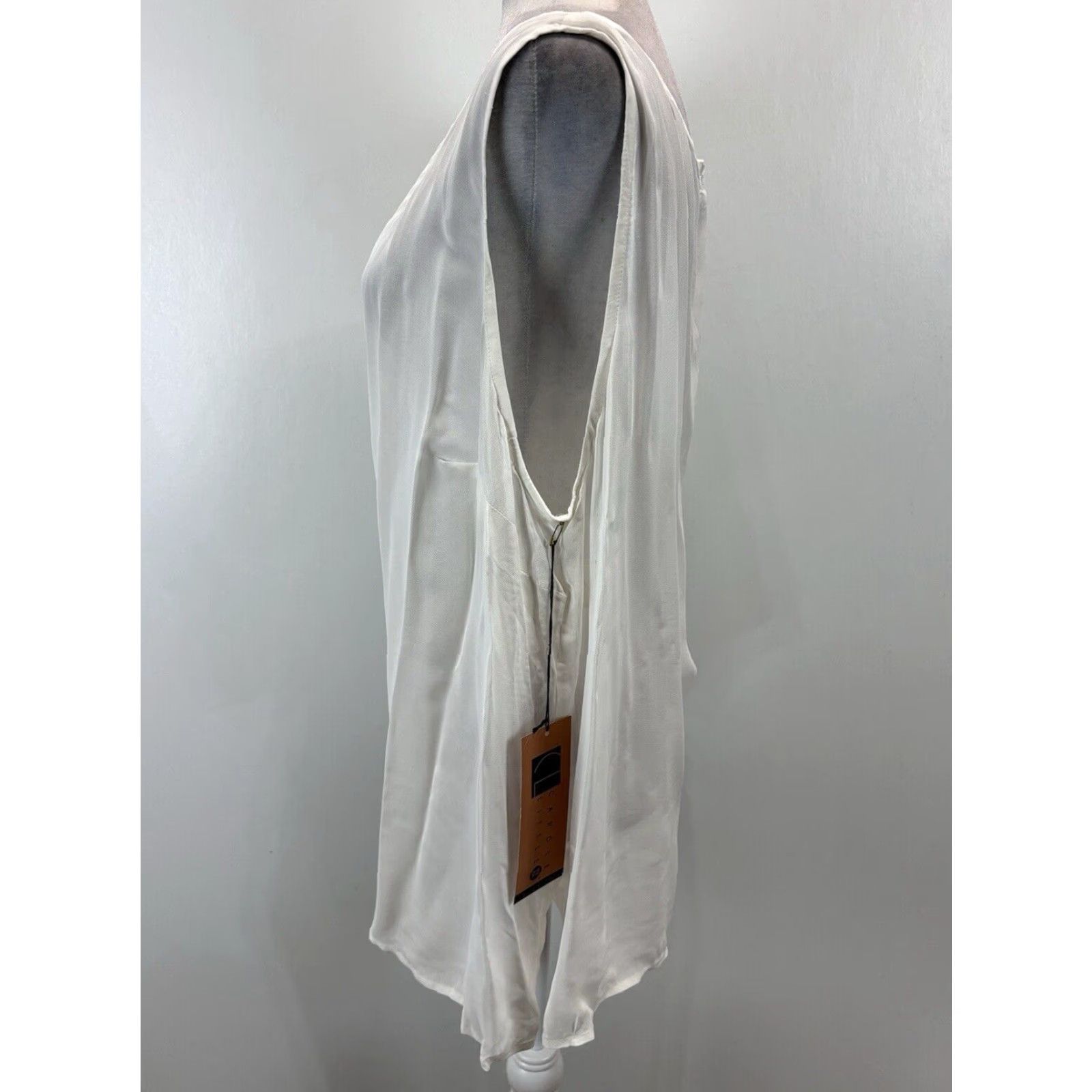 Vintage VINTAGE Carole Little Plus Tank Top 3X Ivory Semi-Sheer Camisole Shell Business Womens Size XXL / US 16-18 / IT 52-54 - 2 Thumbnail