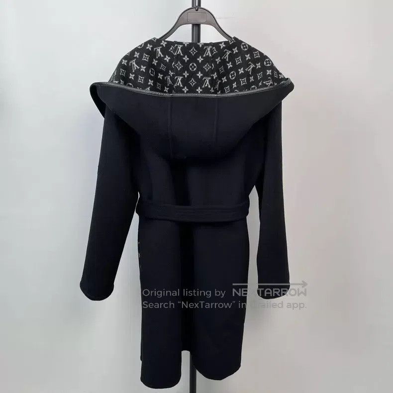 Louis Vuitton Louis Vuitton Black Old Flower Full Print Bathrobe Coat Size S / US 4 / IT 40 - 2 Thumbnail