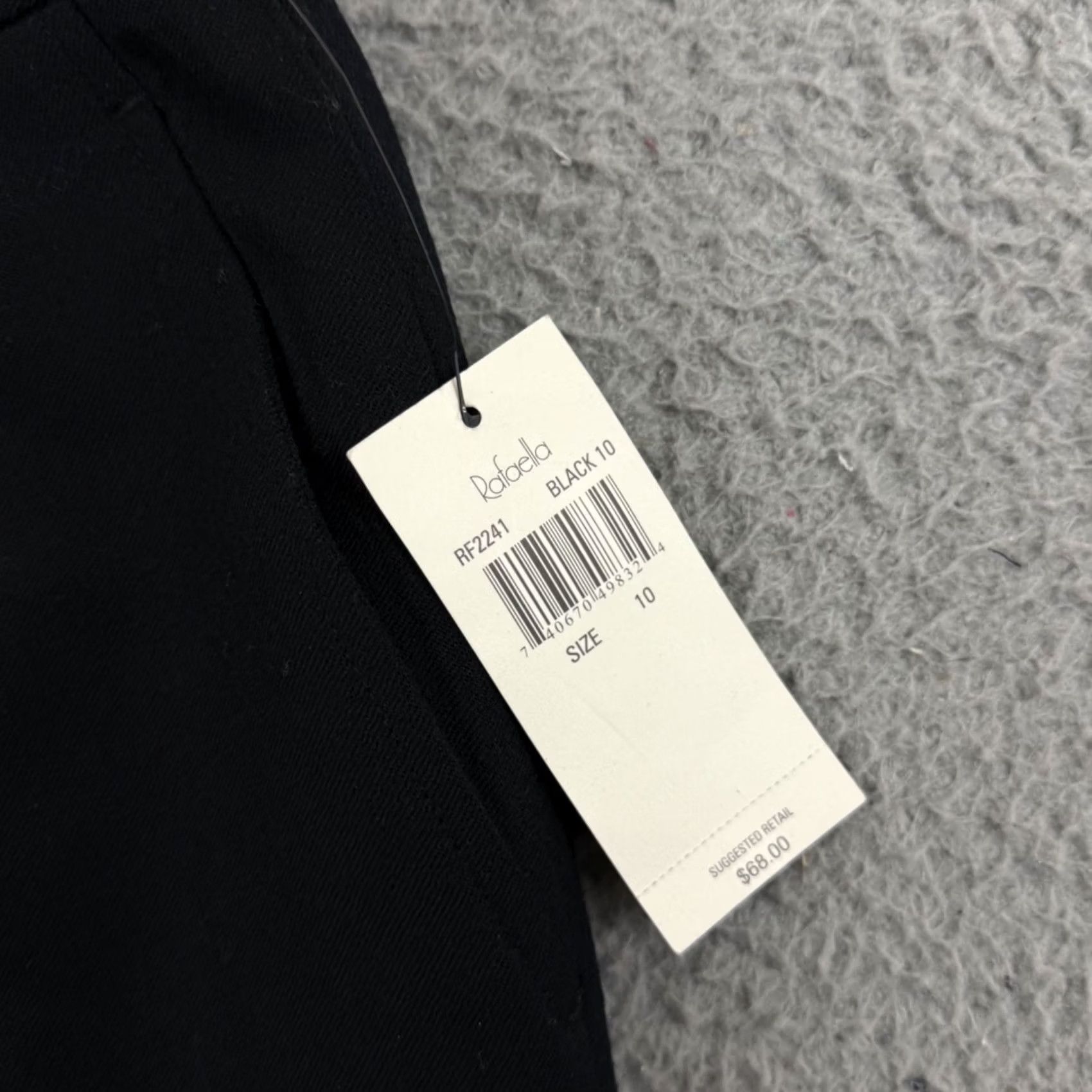 Vintage VINTAGE Rafaella Pants Women's 10 Black Wool 90s Pleated Straight NWT Trousers Black Wool Pants Rafaella Women 10 90s Size 32" / US 10 / IT 46 - 4 Thumbnail