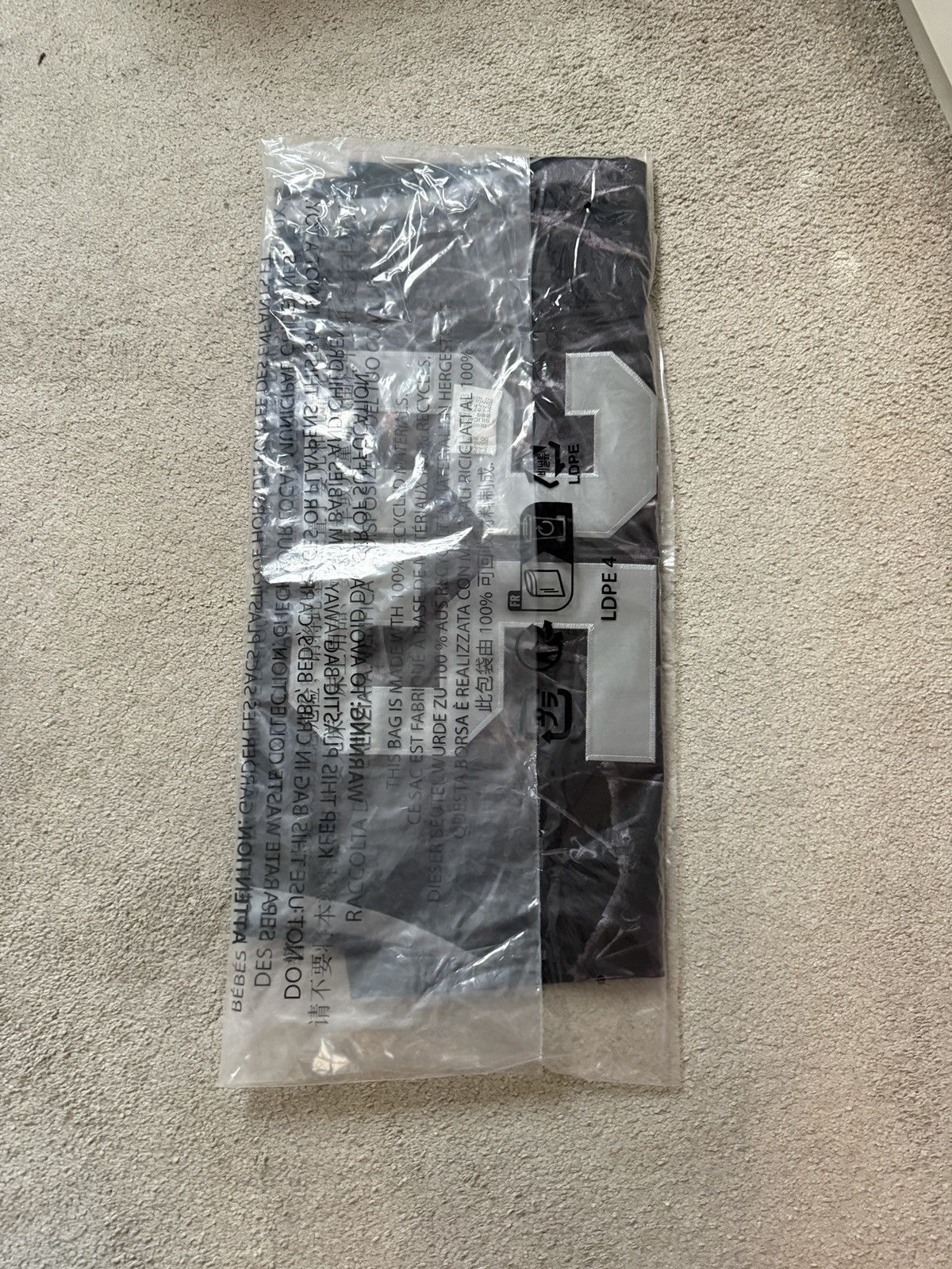 Supreme Supreme breast cancer jersey Size US XL / EU 56 / 4 - 5 Thumbnail