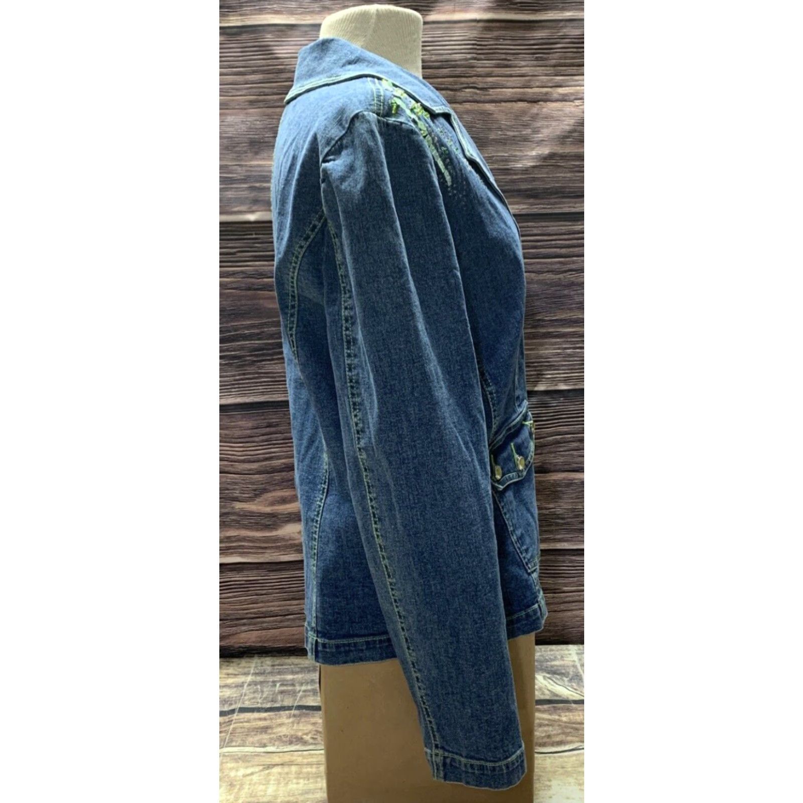 Denime Patchington Denim Jacket Light Weight Gemmed Buttons Mint Green Stitching Medium Jacket Women M Blue Denim New Kangaroo Pocket Hand Wash Only Size M / US 6-8 / IT 42-44 - 3 Thumbnail
