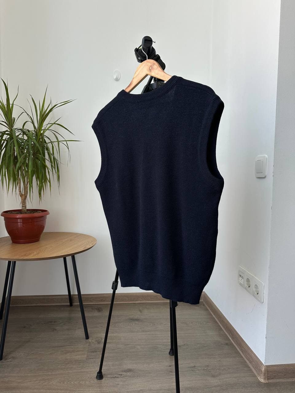 Lacoste Vintage Lacoste Men’s Wool Blend Sweater Vest Blue Size US S / EU 44-46 / 1 - 7 Thumbnail