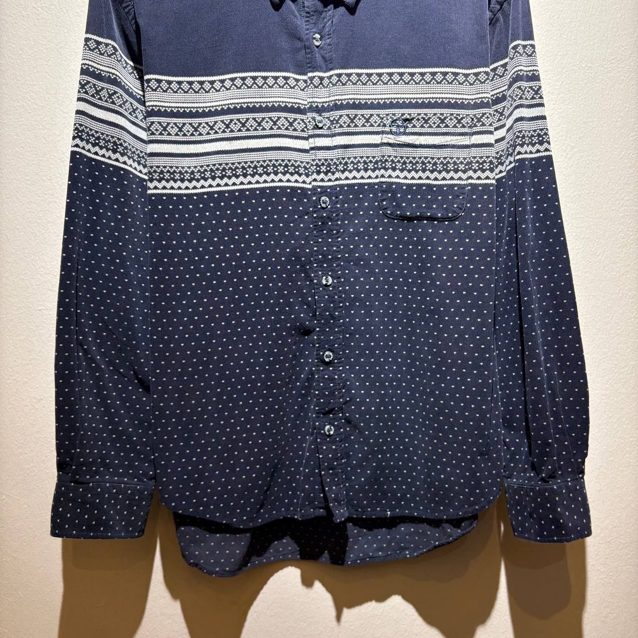Sergio Tacchini Sergio Tacchini Navy Aztec Pattern Longsleeve Corduroy Shirt Size US XL / EU 56 / 4 - 4 Thumbnail