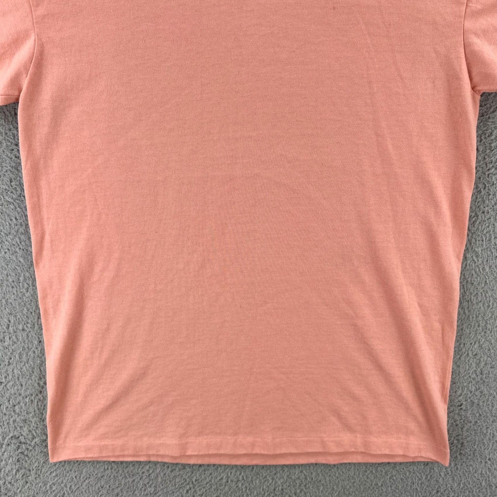 Vintage VINTAGE Oneita Power/50 Men’s L Pink Short Sleeve Crew Neck T-Shirt 90s USA Mens Size US L / EU 52-54 / 3 - 4 Thumbnail
