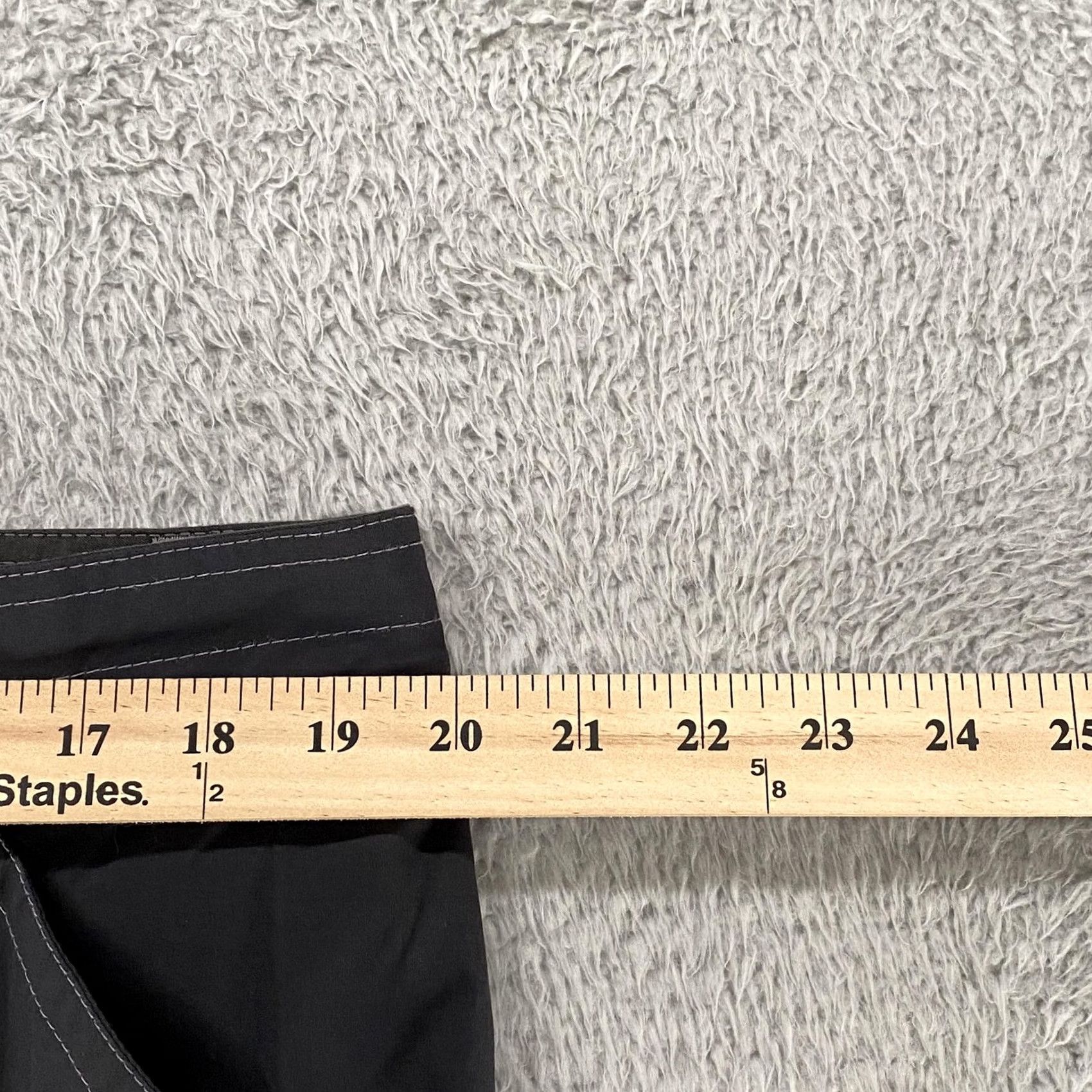 Vintage Kuhl Renegade Convertible Stealth Pants Mens 38x30 Black Hiking Zip Off Pants Mens 38 Regular Black Outdoor Hiking 30x38 Mens Mens Size US 38 / EU 54 - 4 Thumbnail