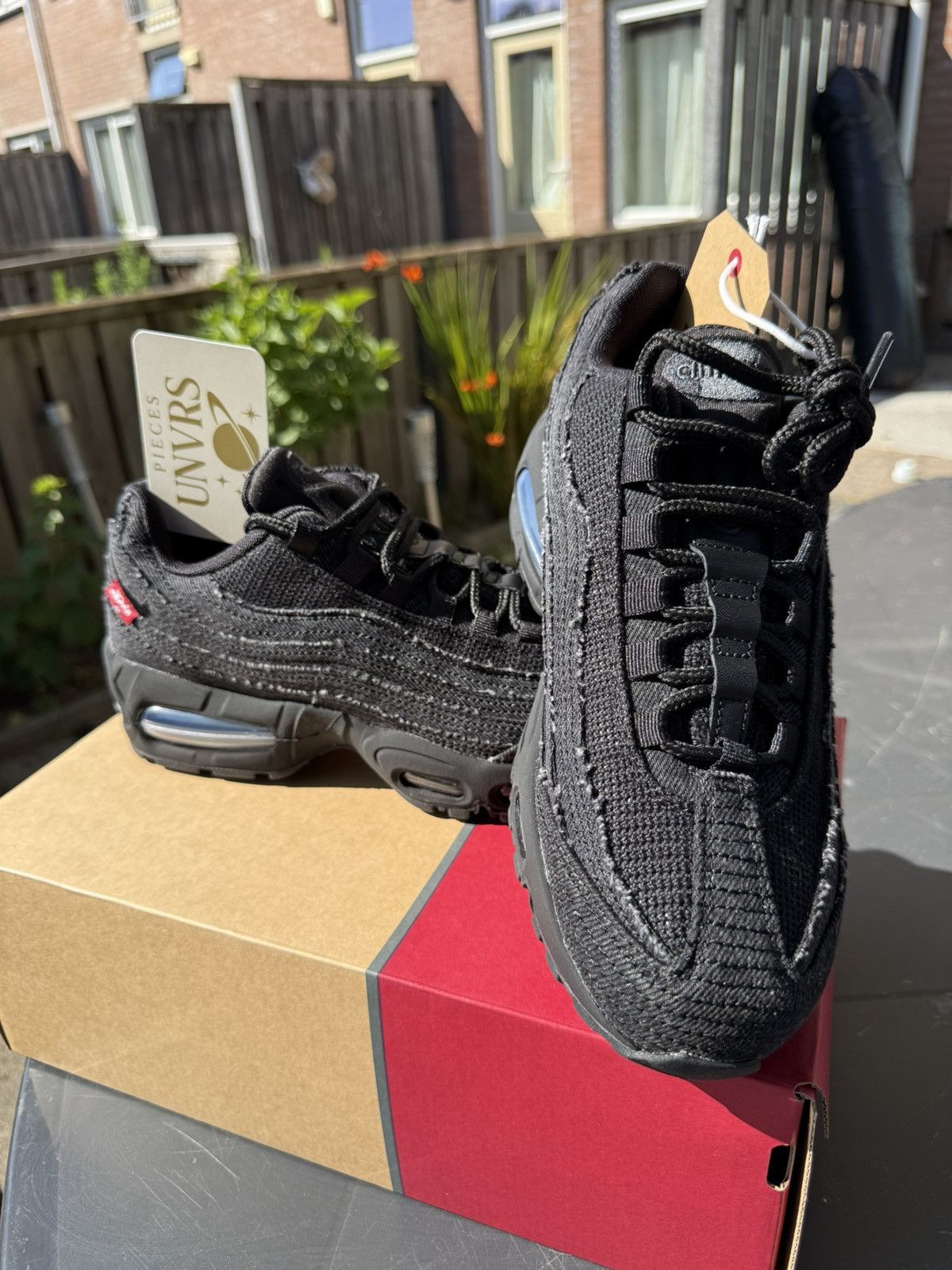 Levi's × Nike Nike x Levi’s Air max 95 OG “ Black “ Size US 7 / EU 40 - 6 Thumbnail