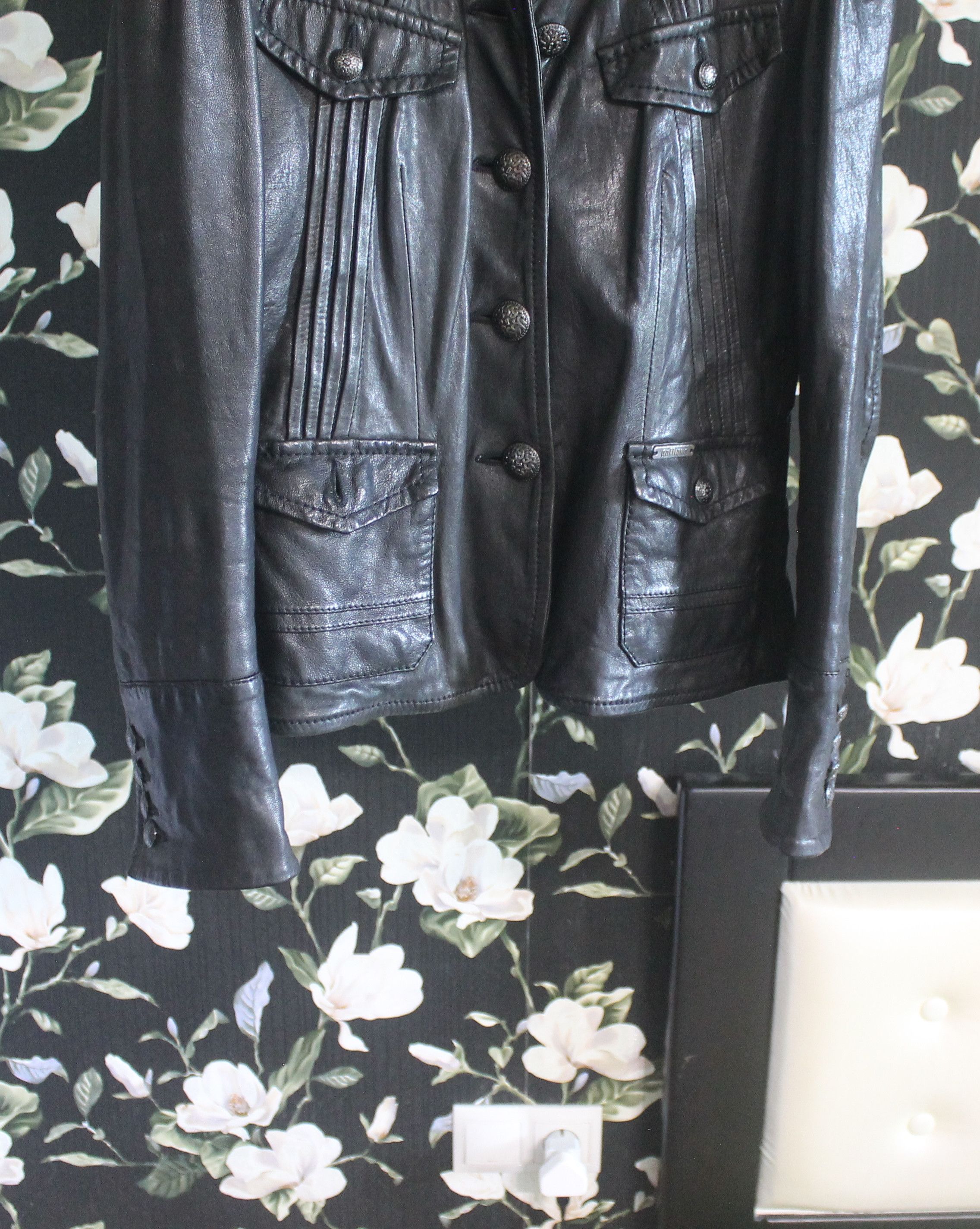 John Galliano Vintage John Galliano Leather Jacket Size XXS / US 00 / IT 34 - 3 Thumbnail