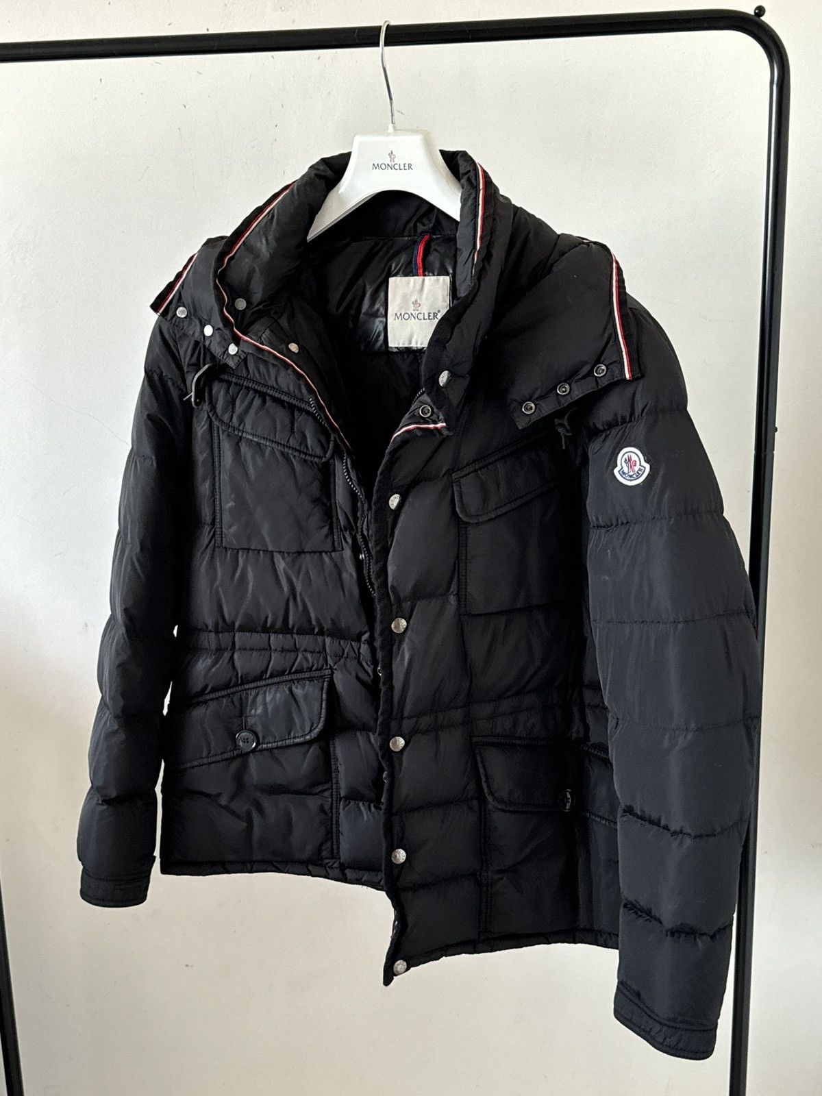 Moncler Moncler Millais puffer hooded jacket Size US L / EU 52-54 / 3 - 1 Thumbnail