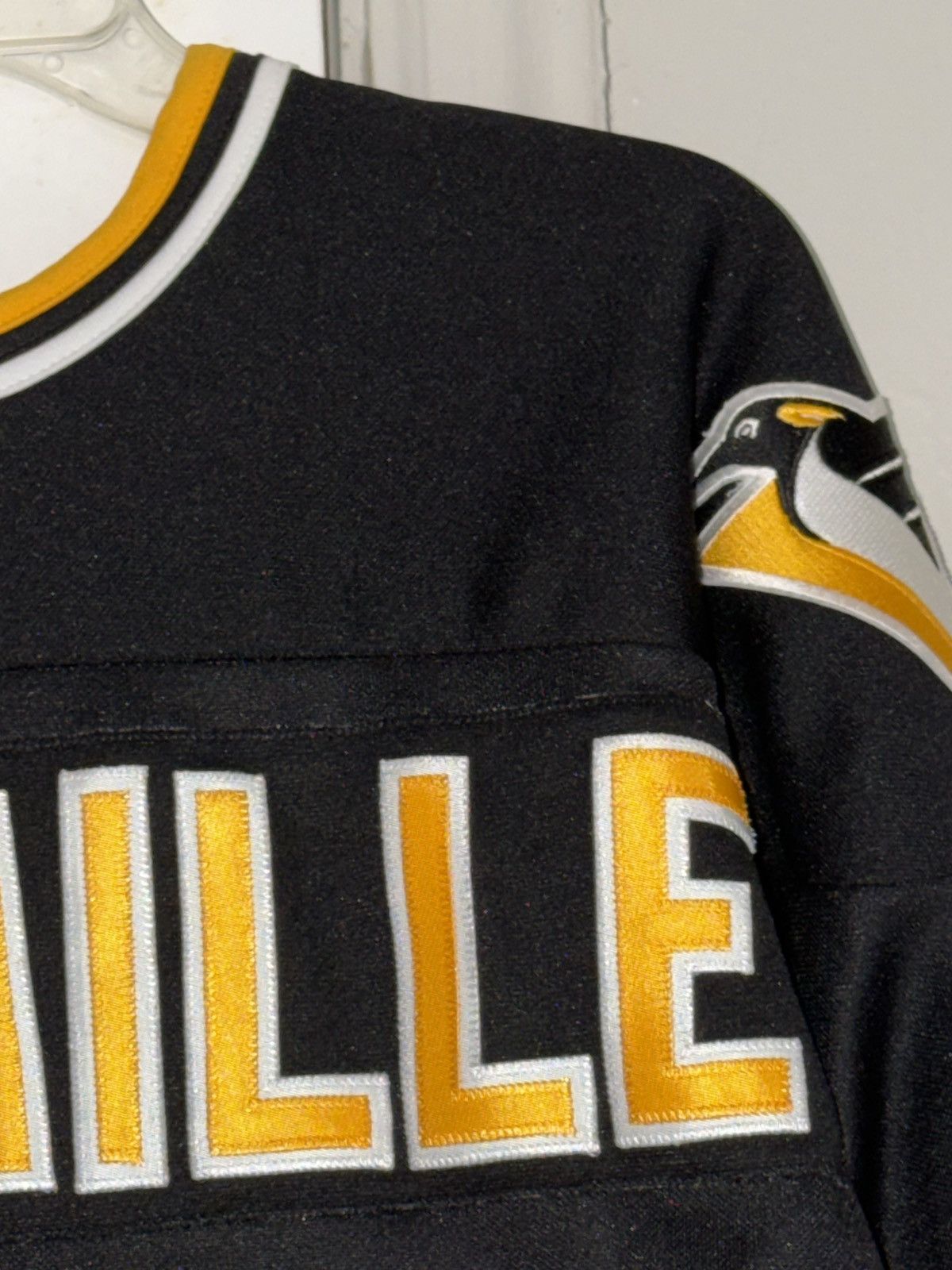Ccm CCM NHL Hockey Pittsburgh Penguins Luc Robitaille Jersey Men Size US L / EU 52-54 / 3 - 9 Thumbnail