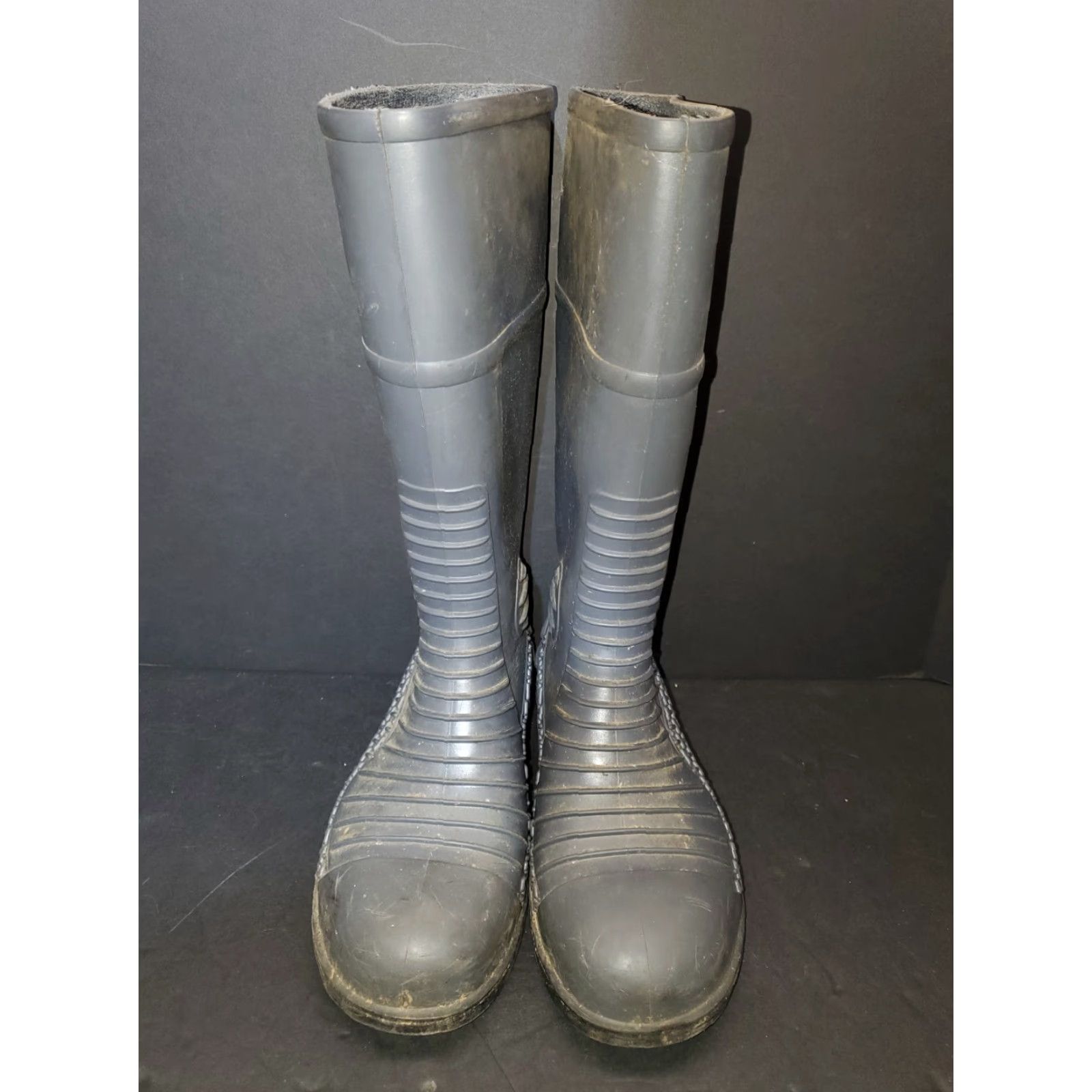 Blundstone VINTAGE not (note: actually Vintage: No) - ignore. Size ONE SIZE - 2 Thumbnail