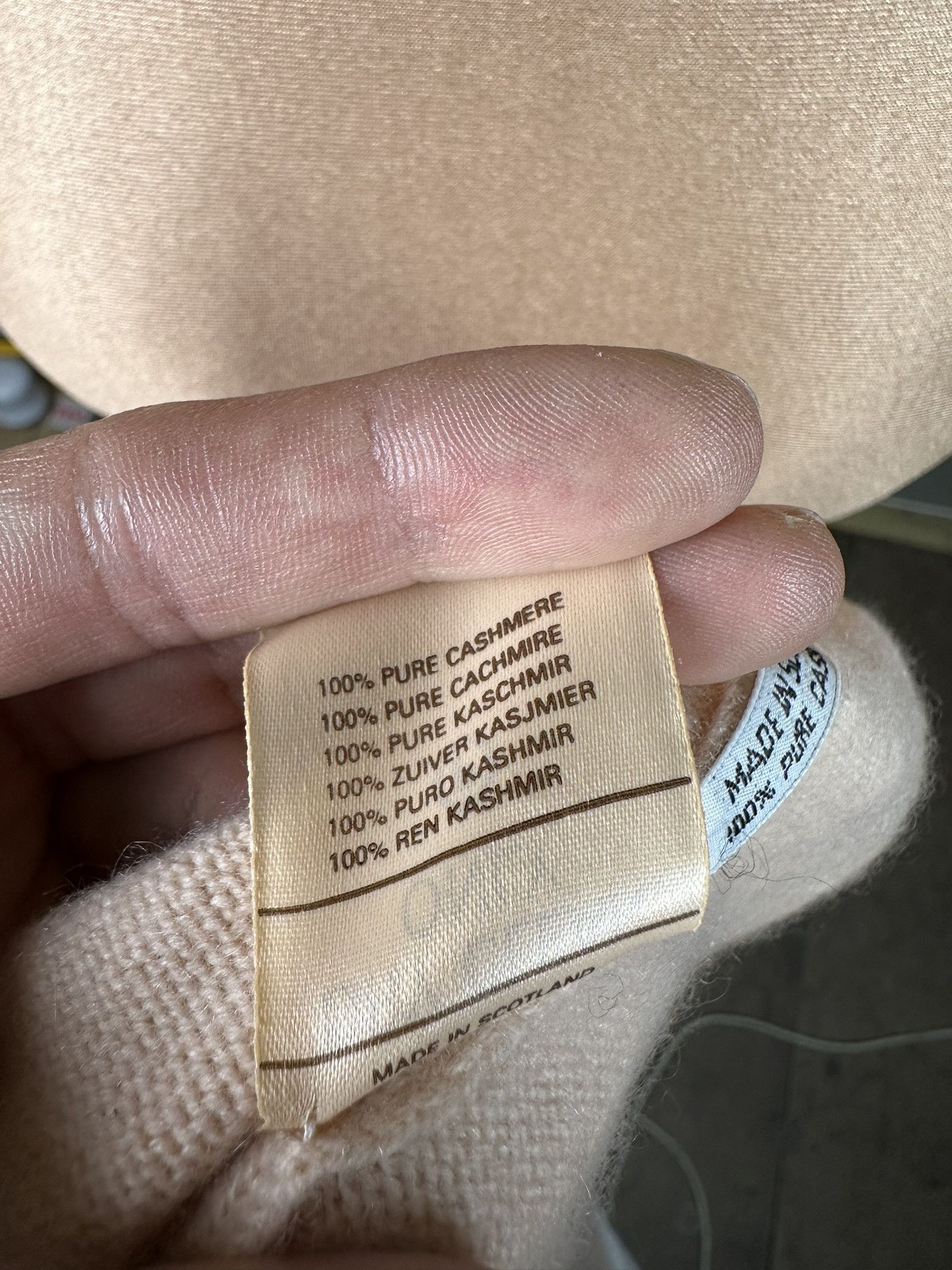 Chanel 90s Chanel 100% Cashmere Cardigan Size XL / US 12-14 / IT 48-50 - 13 Thumbnail