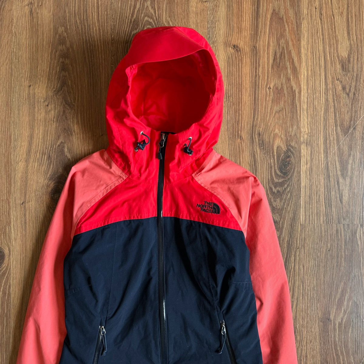 The North Face The North Face HyVent DryVent Jacket Women’s Size:XS Size XS / US 0-2 / IT 36-38 - 2 Thumbnail