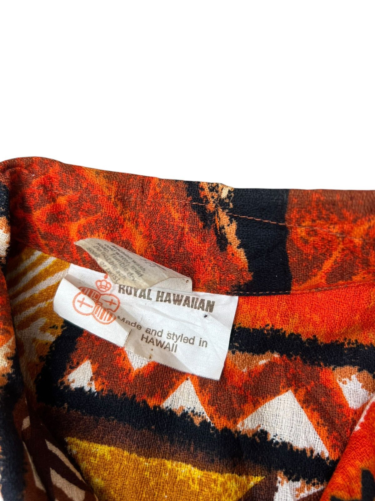 Vintage Vintage 60s 70s Royal Hawaiian Barkcloth Hawaii Shirt Size US M / EU 48-50 / 2 - 10 Thumbnail