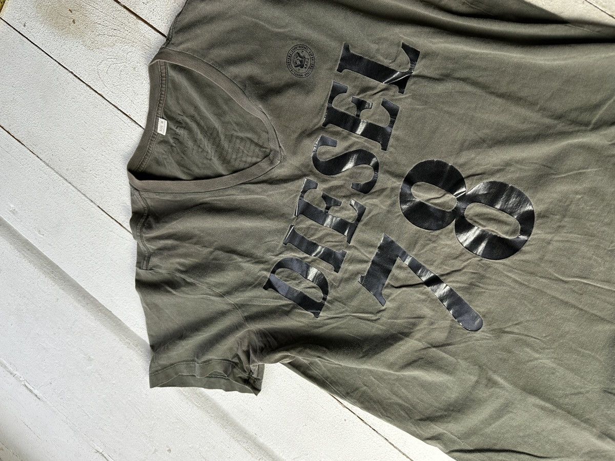 Diesel CRAZY🚨 DIESEL AVANT GARDE Y2K POCKET T-SHIRT MEN Size US M / EU 48-50 / 2 - 4 Thumbnail