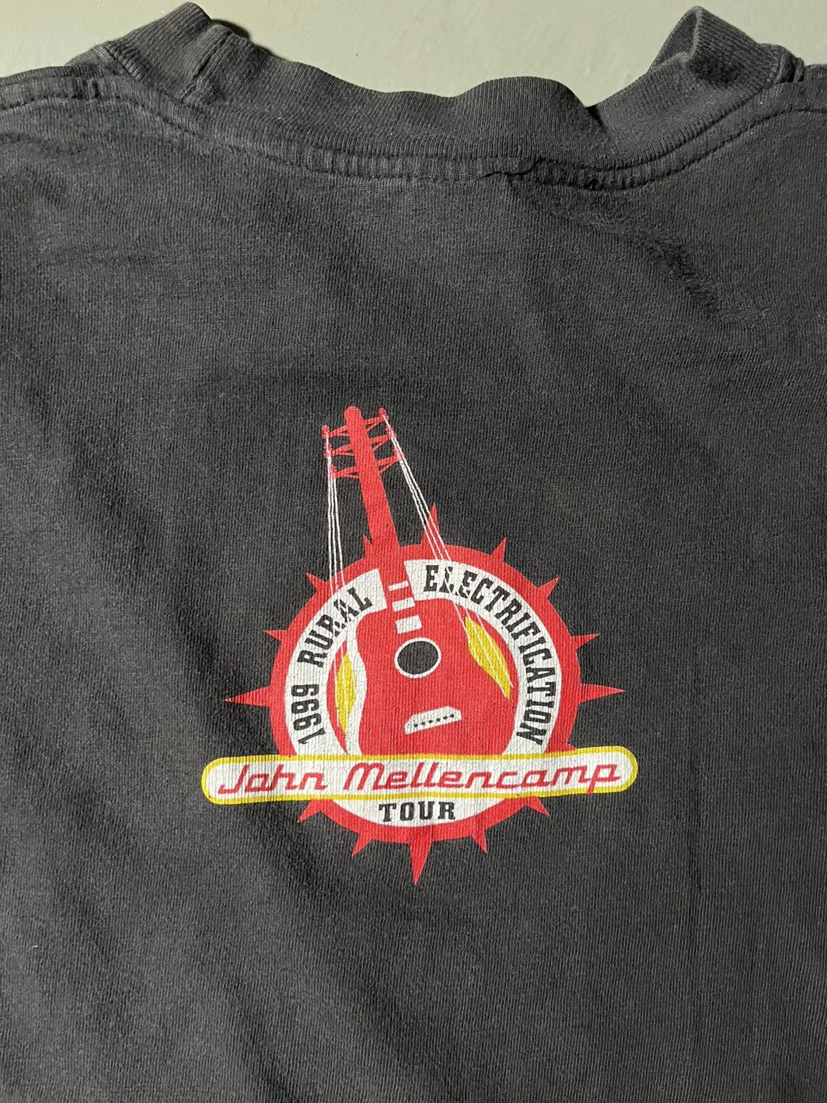 Other 1999 John Mellencamp “Rural Electrification” tour t-shirt Size US L / EU 52-54 / 3 - 5 Thumbnail