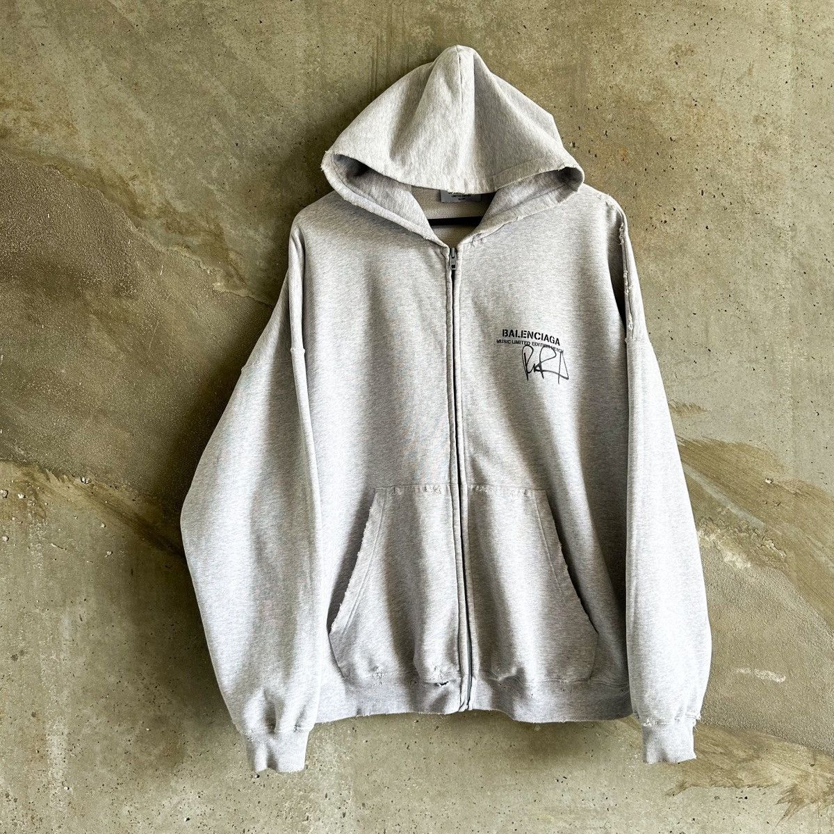 Balenciaga FW21 Limited Edition 123/200 RuPaul Music Zip Up Hoodie Size US L / EU 52-54 / 3 - 2 Thumbnail