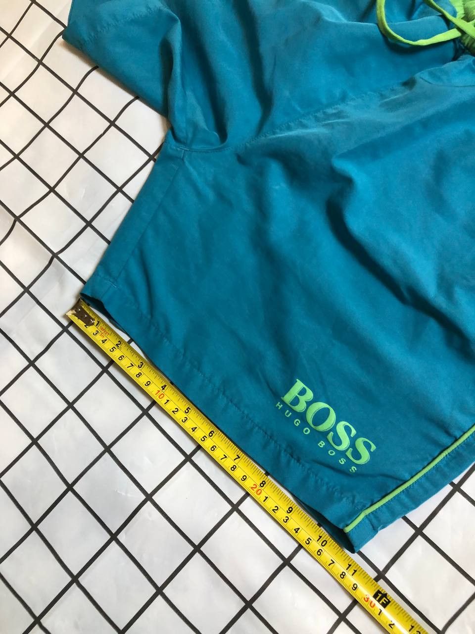 Hugo Boss Vintage Hugo Boss Y2K Logo Streetwear Shorts Size S Size US 30 / EU 46 - 5 Thumbnail