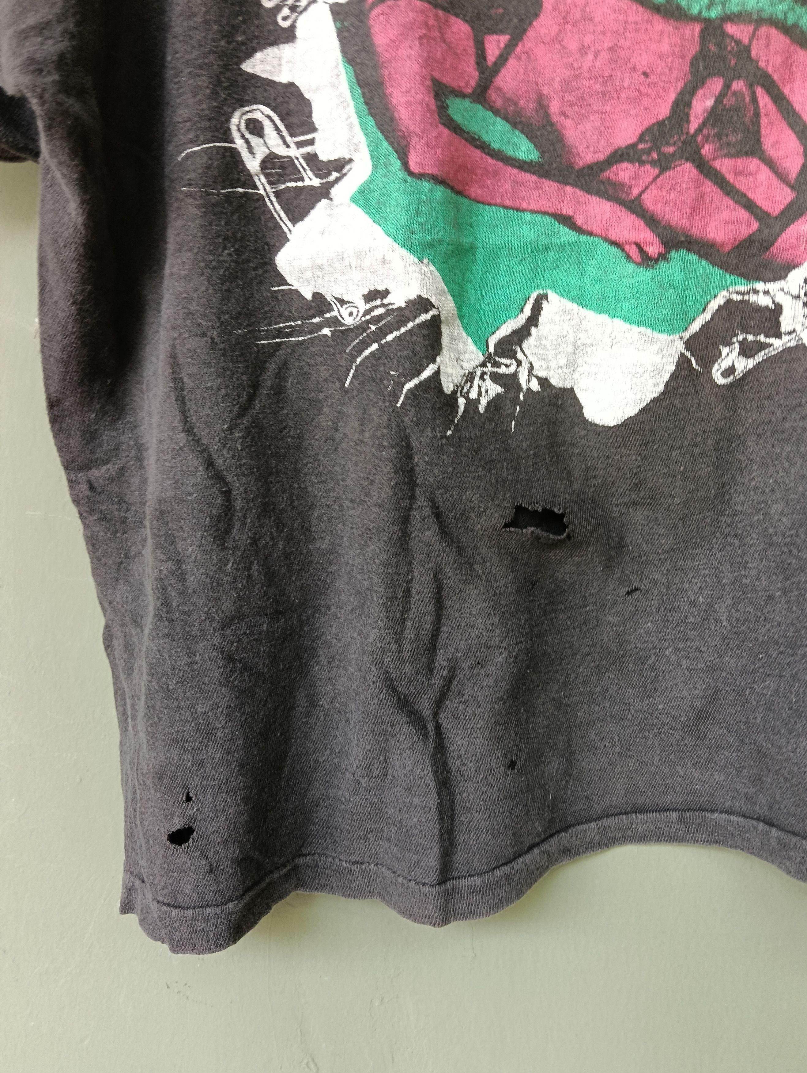 Vintage Sex pistols 1977 vintage t shirt punk punk rock size m. Size US M / EU 48-50 / 2 - 4 Thumbnail