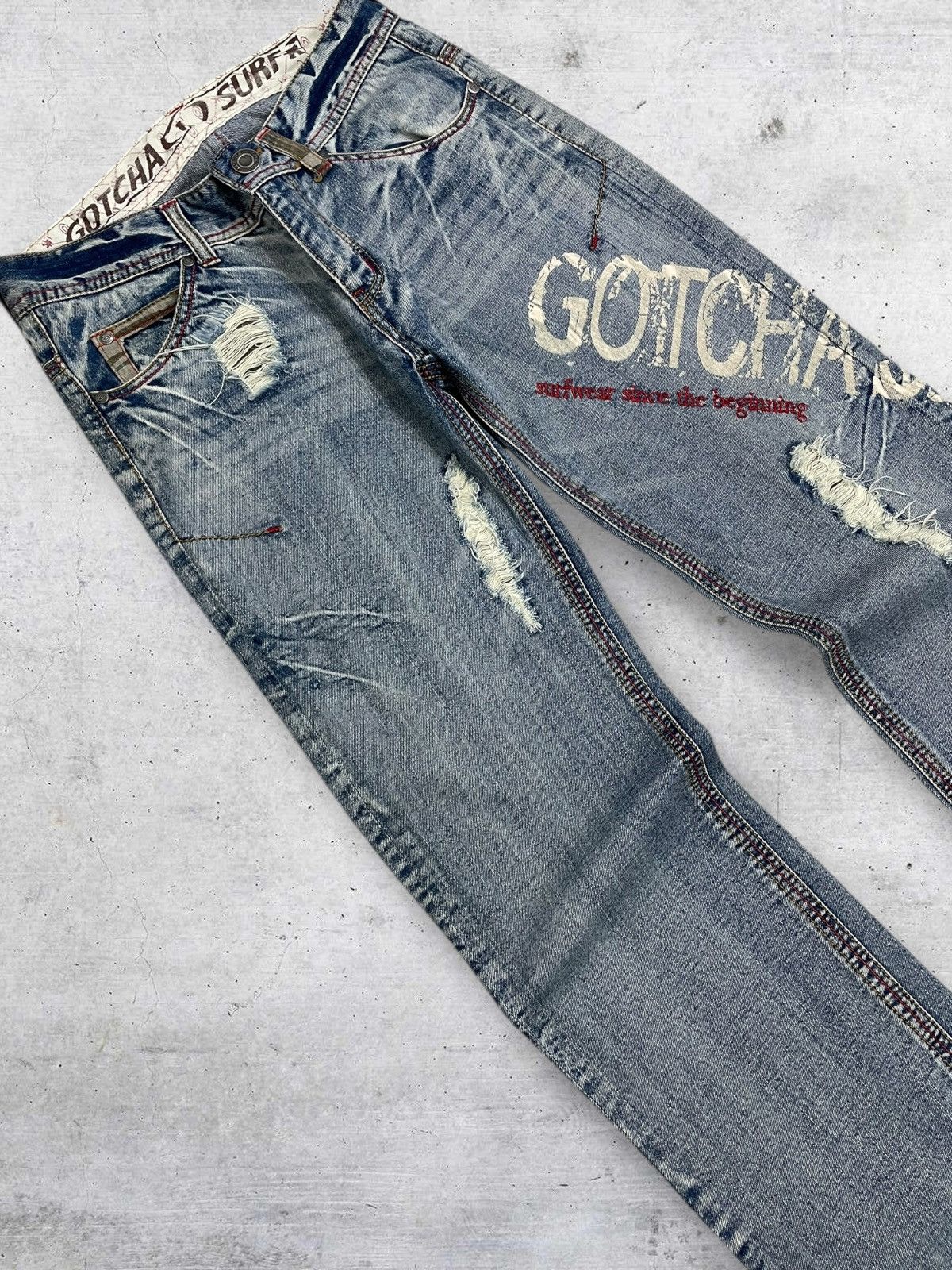 Japanese Brand VINTAGE DESIGNER GOTCHA MULTIPLE FRAYED RIPPED PATCHES DENIM Size US 33 - 5 Thumbnail