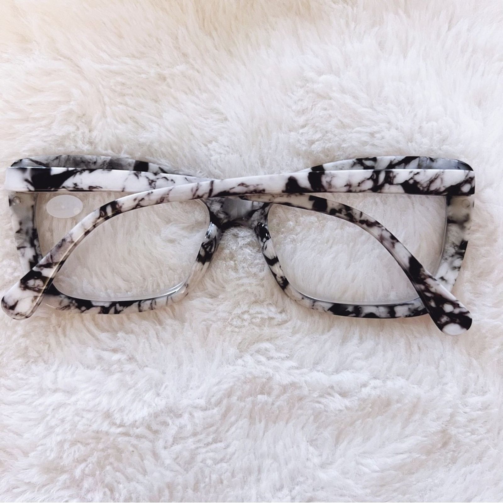 Other Leila White Marble Cateye Oversized Reader Glasses Size ONE SIZE - 10 Thumbnail