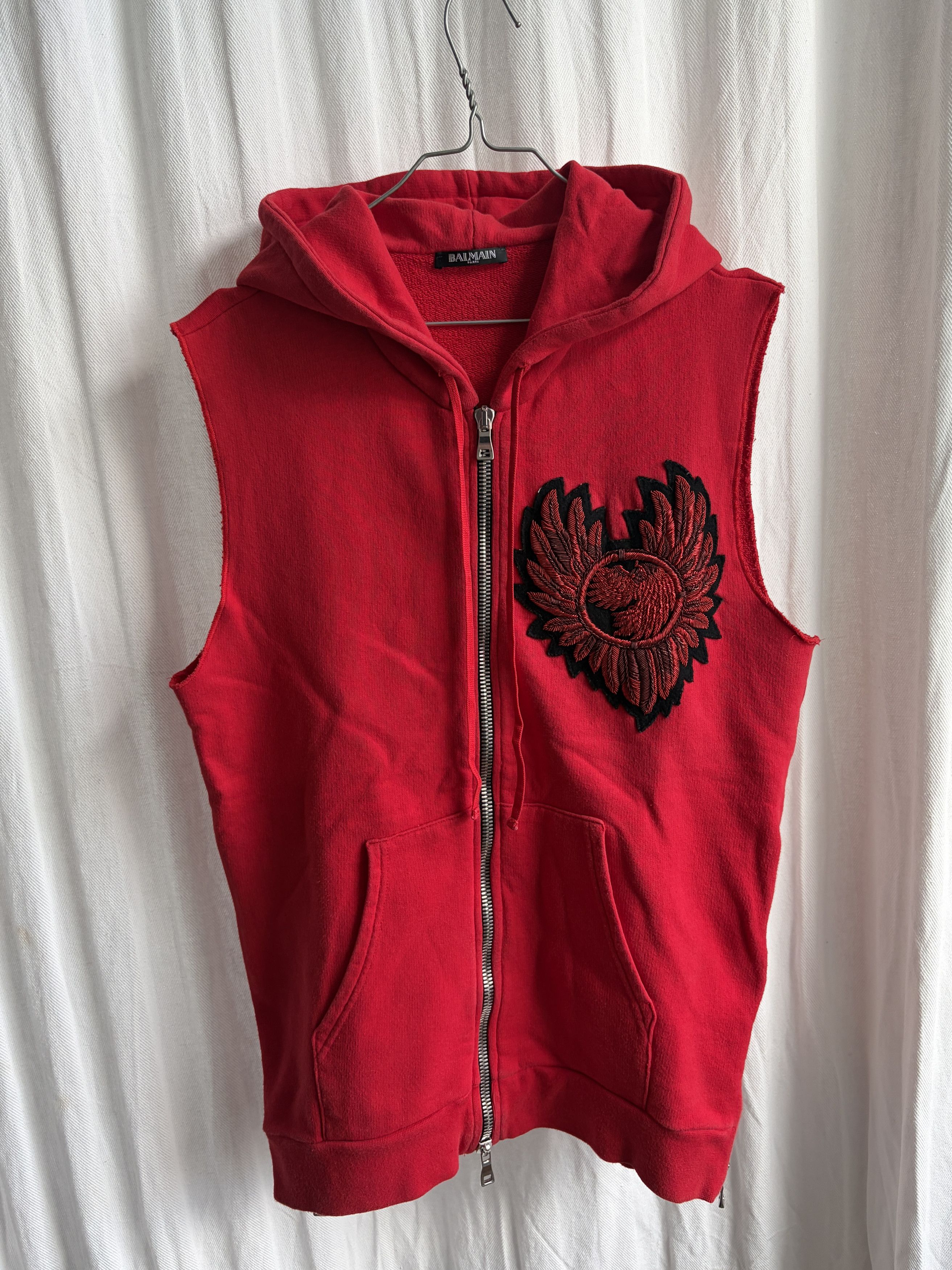 Balmain early 2010s Crest Embroidery Sleeveless Hoodie Size US M / EU 48-50 / 2 - 1 Thumbnail