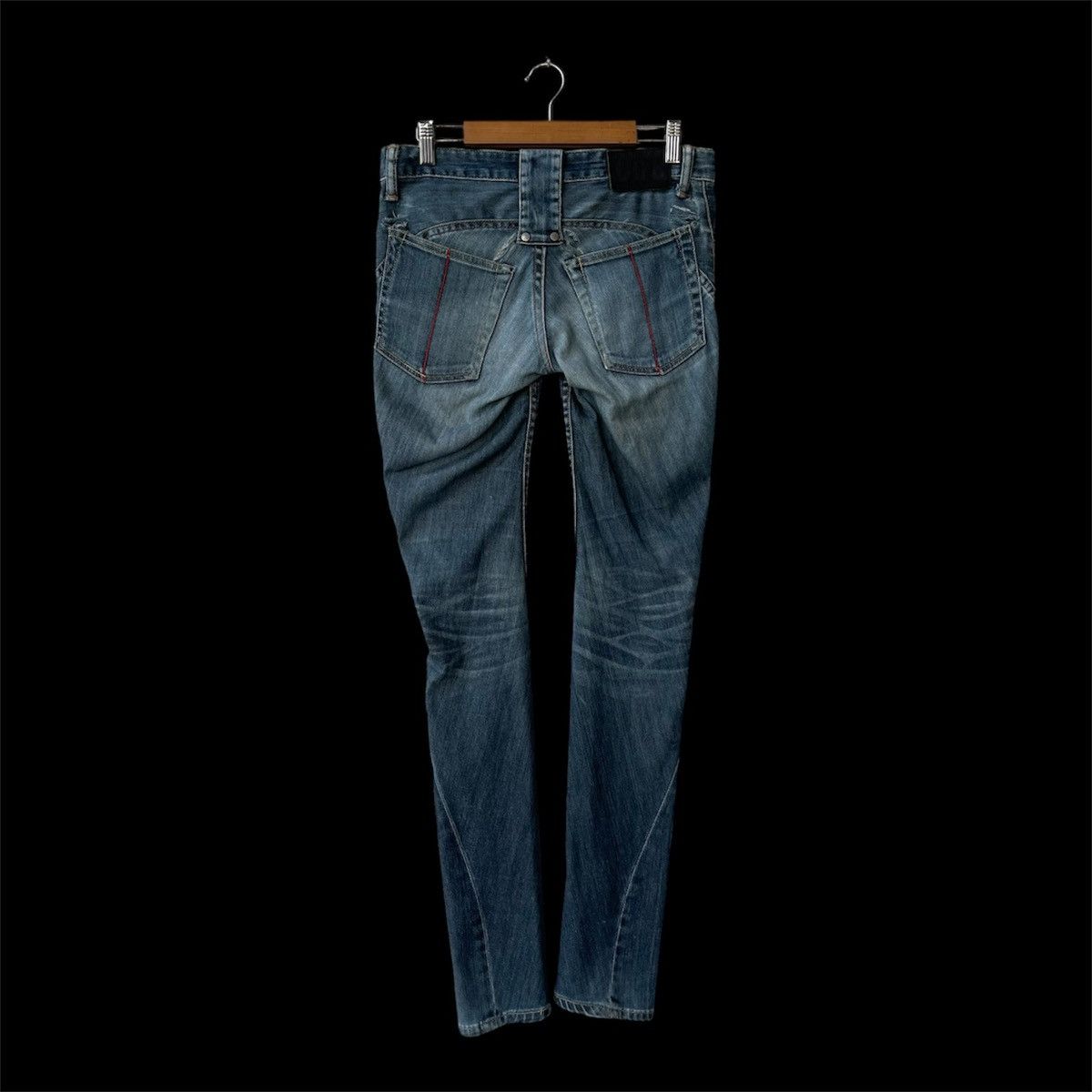 If Six Was Nine Thrashed L.G.B. Le Grand Bleu Skull Pocket Denim Jeans Size US 26 / EU 42 - 2 Thumbnail