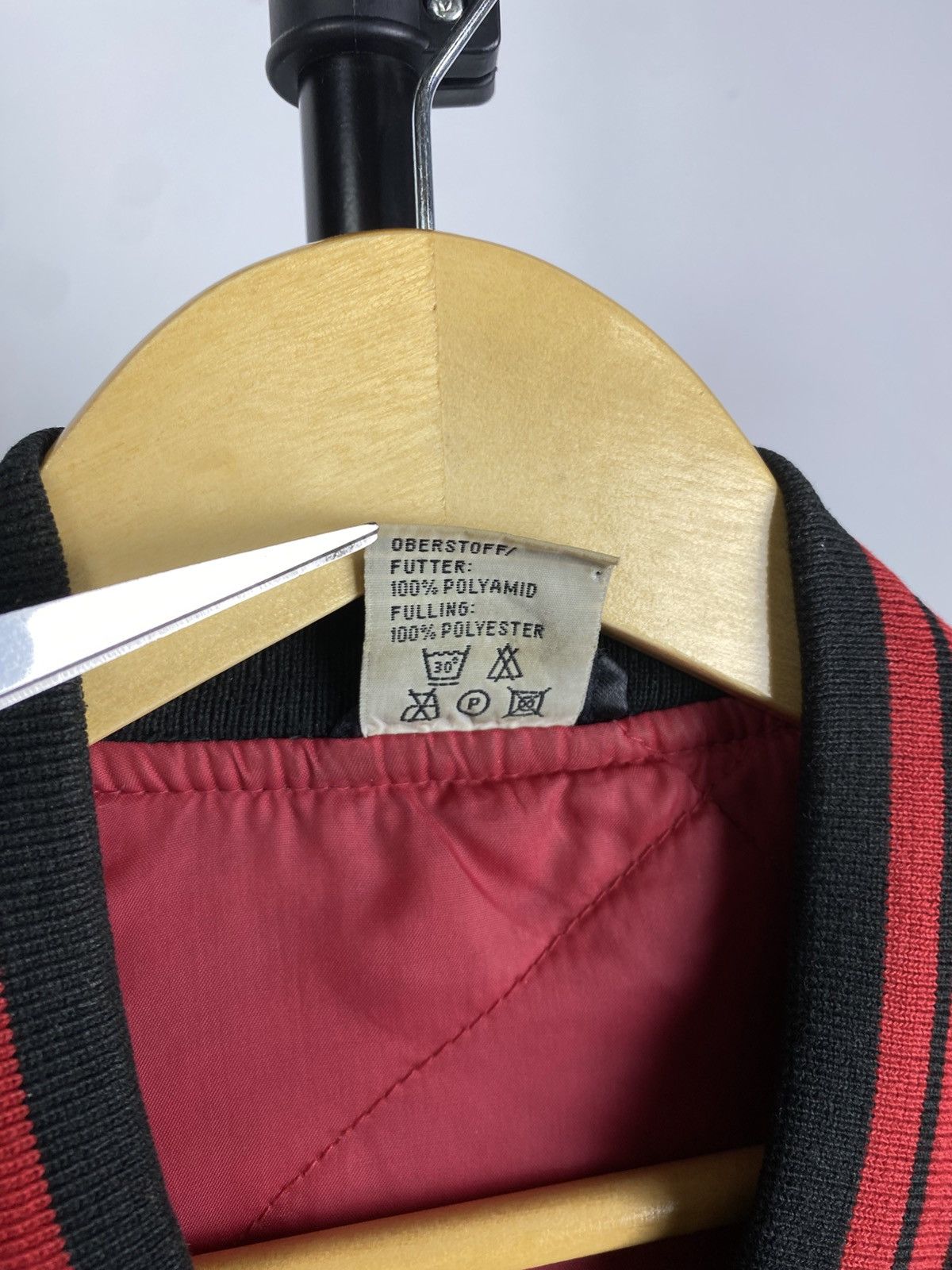 Vintage Vintage 90s USA JERSEY BIG LOGO BOMBER JACKET Size US XL / EU 56 / 4 - 7 Thumbnail