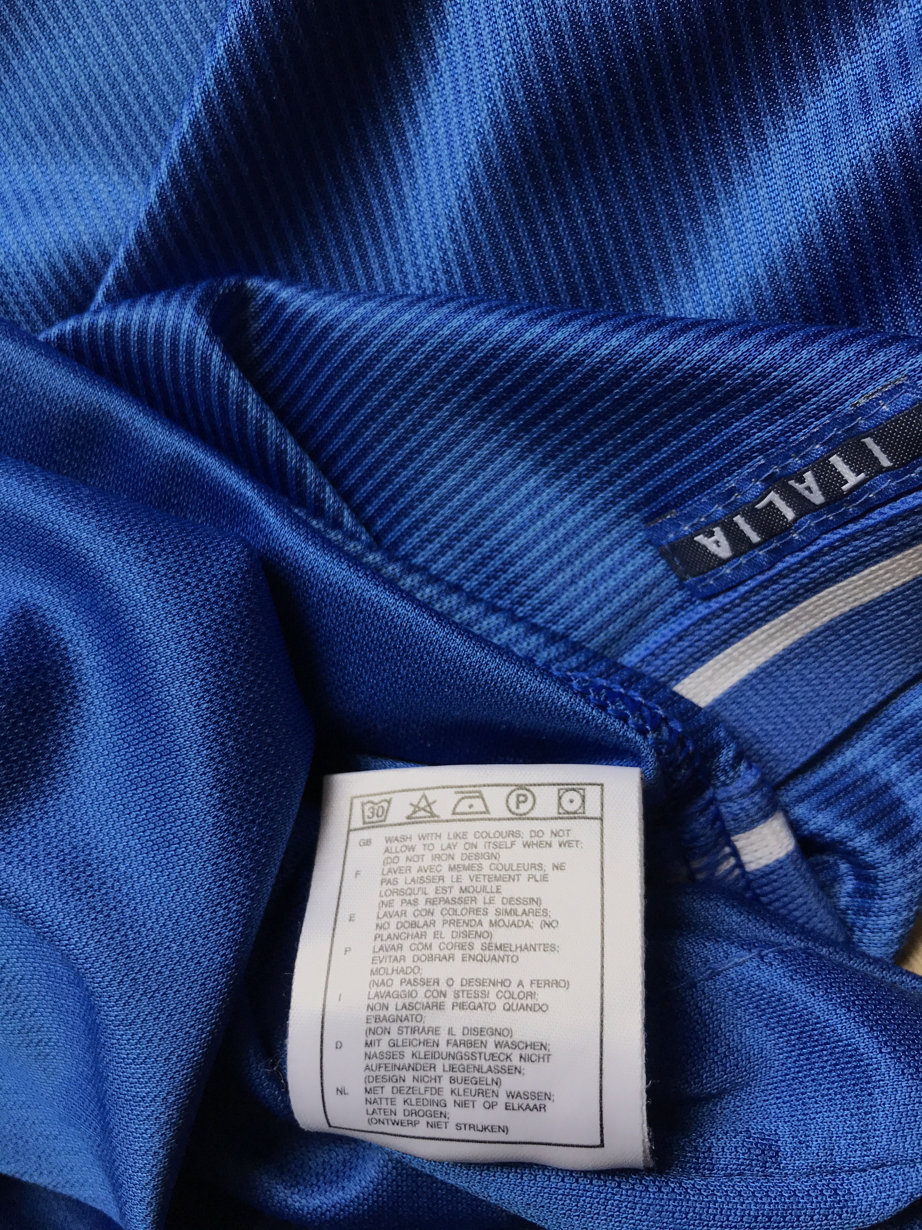 Nike × Vintage Vintage Nike Italy National Team Football Shirt 1997-1998 Size US M / EU 48-50 / 2 - 12 Thumbnail