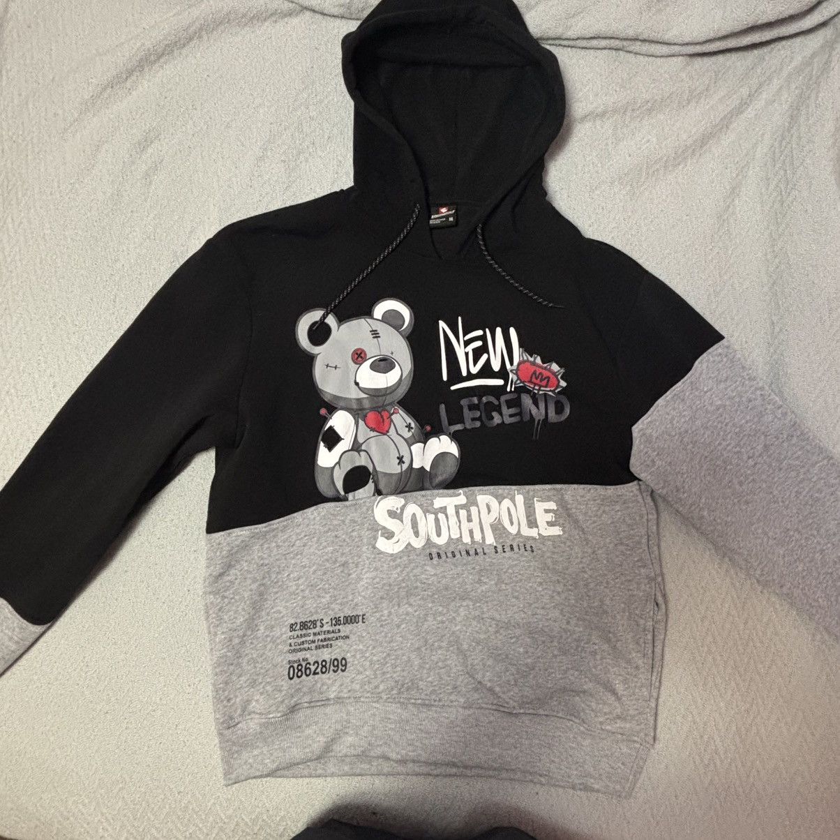 Southpole Southpole Mens Hoodie Size Medium New Legend Bear Streetwear Size US M / EU 48-50 / 2 - 1 Thumbnail