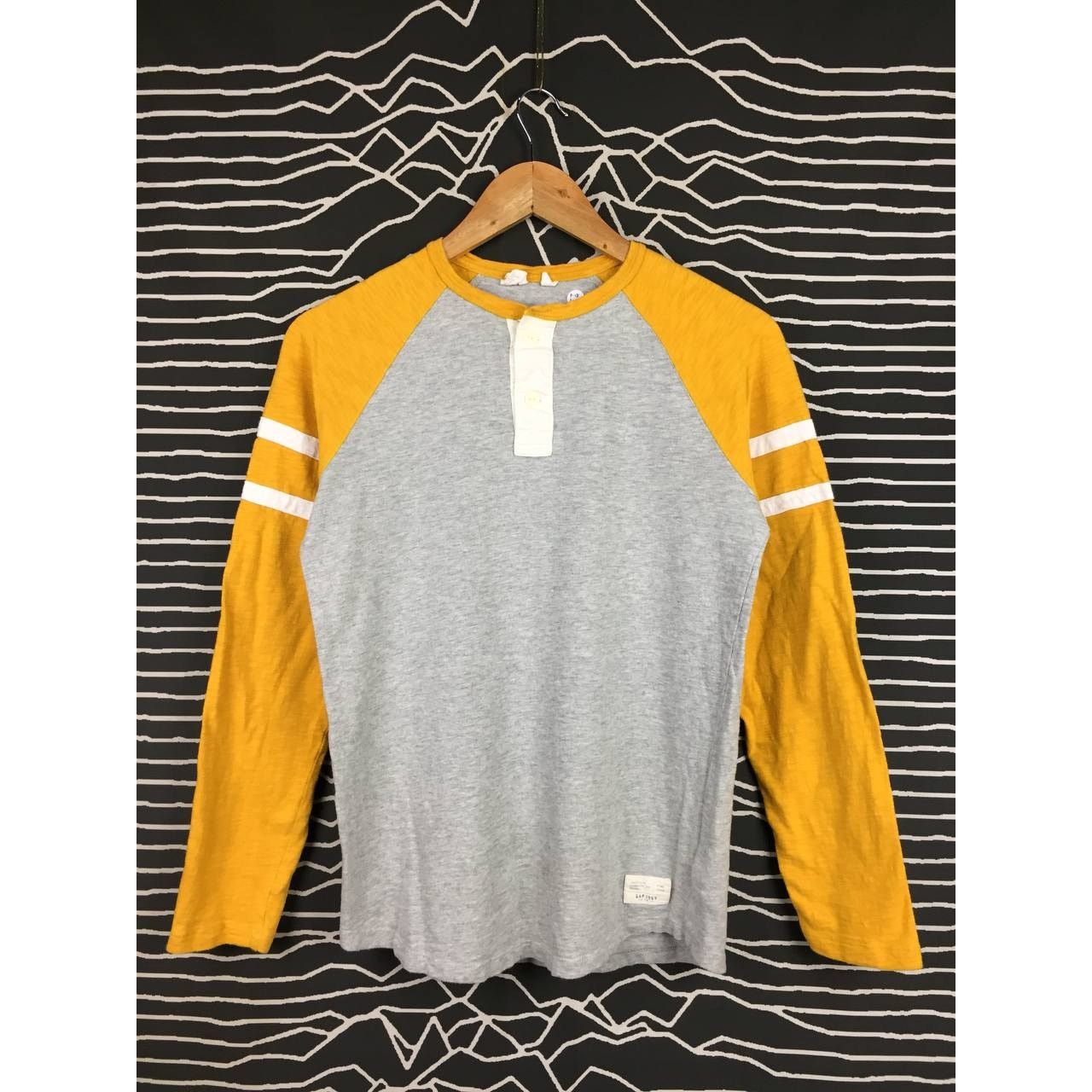 Gap × Vintage GAP Striped Sleeve Henley Neck Longsleeve Tee Youth XXL Size US S / EU 44-46 / 1 - 1 Thumbnail