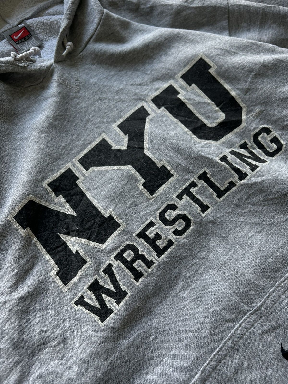Nike × Vintage Vintage 90s Nike New Your University Wrestling Team Hoodie Size US XL / EU 56 / 4 - 3 Thumbnail