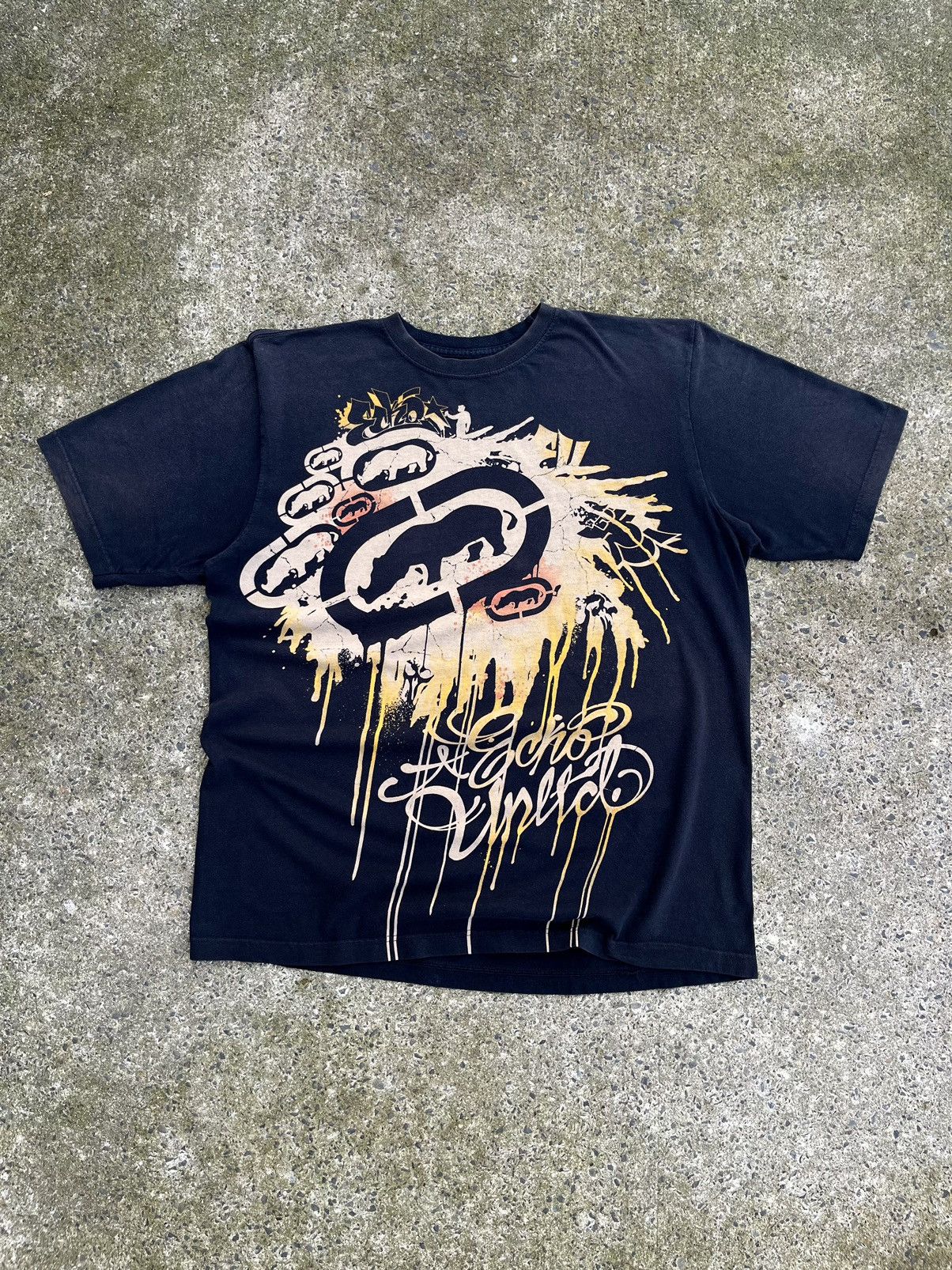 Ecko Unltd. Vintage Y2K Ecko Unitd. Faded T-Shirt Size US XL / EU 56 / 4 - 1 Thumbnail