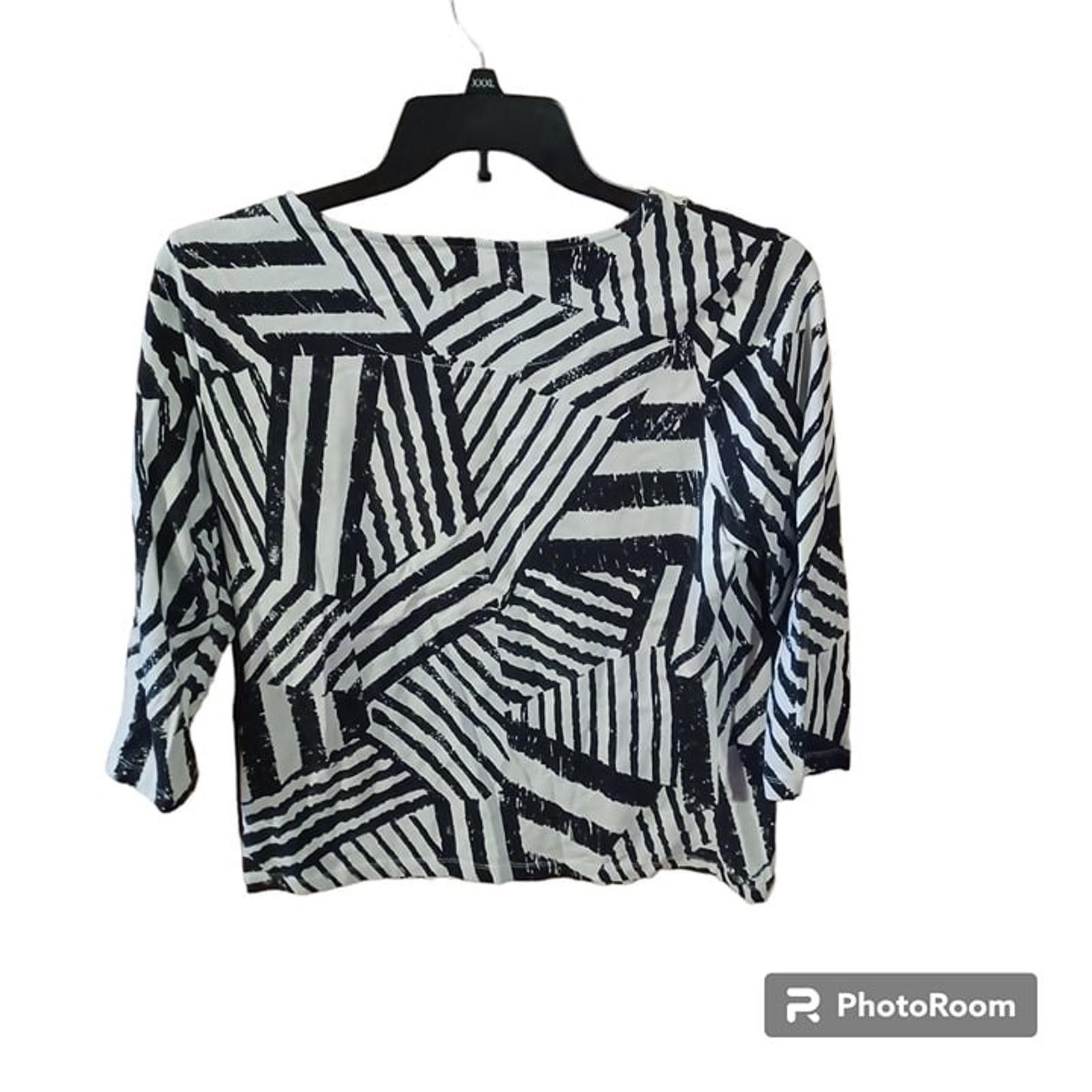 Other Ruby Rd Blouse Black & White Zebra Print Top 3/4 Sleeves Size L / US 10 / IT 46 - 2 Thumbnail